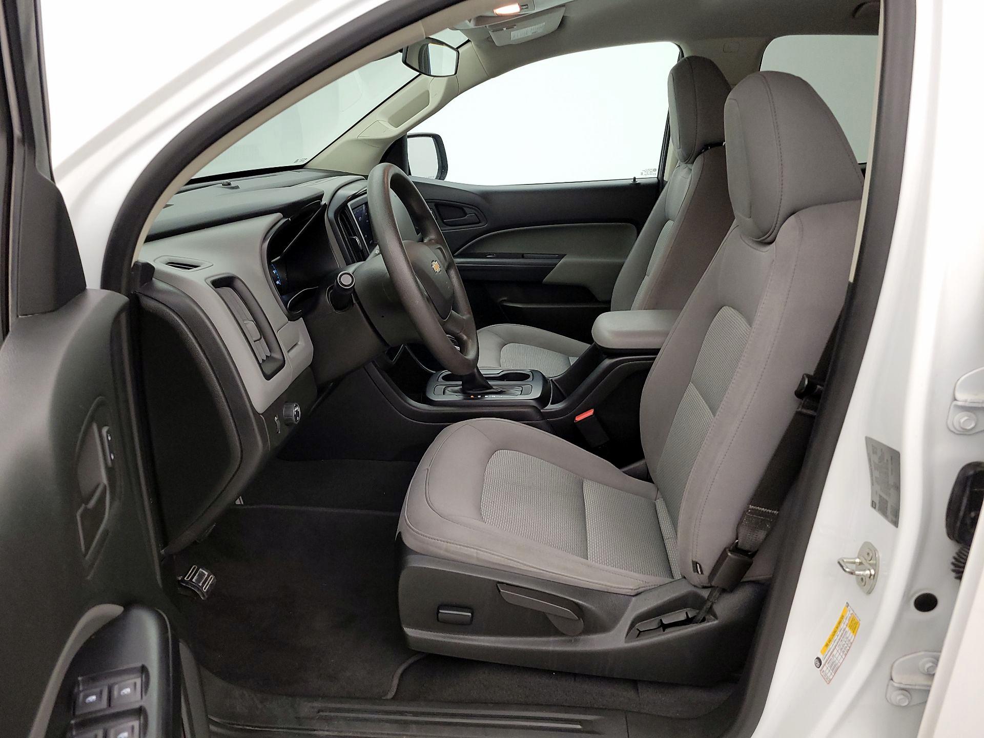 Thumbnail: 2022 Chevrolet Colorado - 11