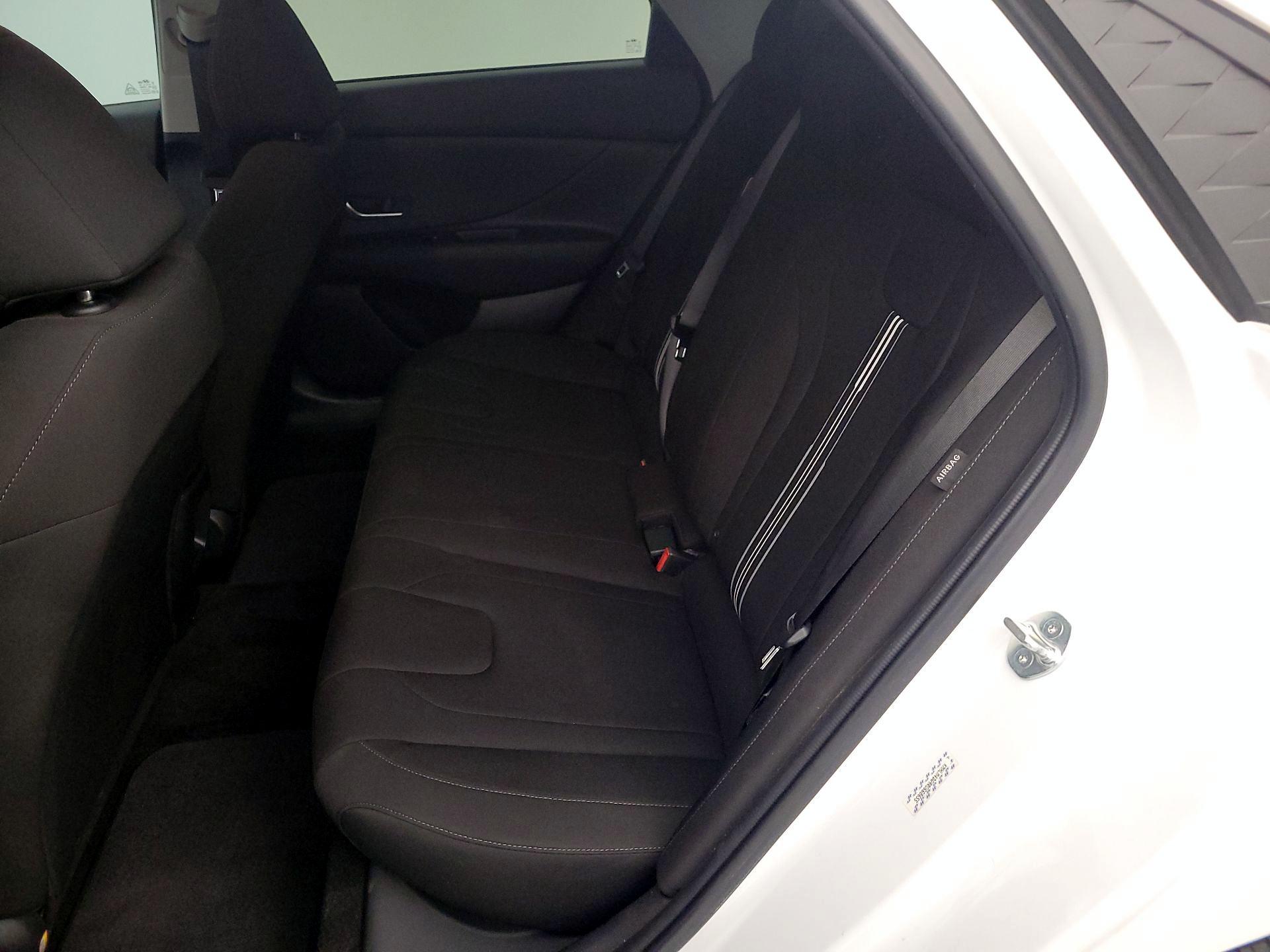 Thumbnail: 2024 Hyundai Elantra - 20