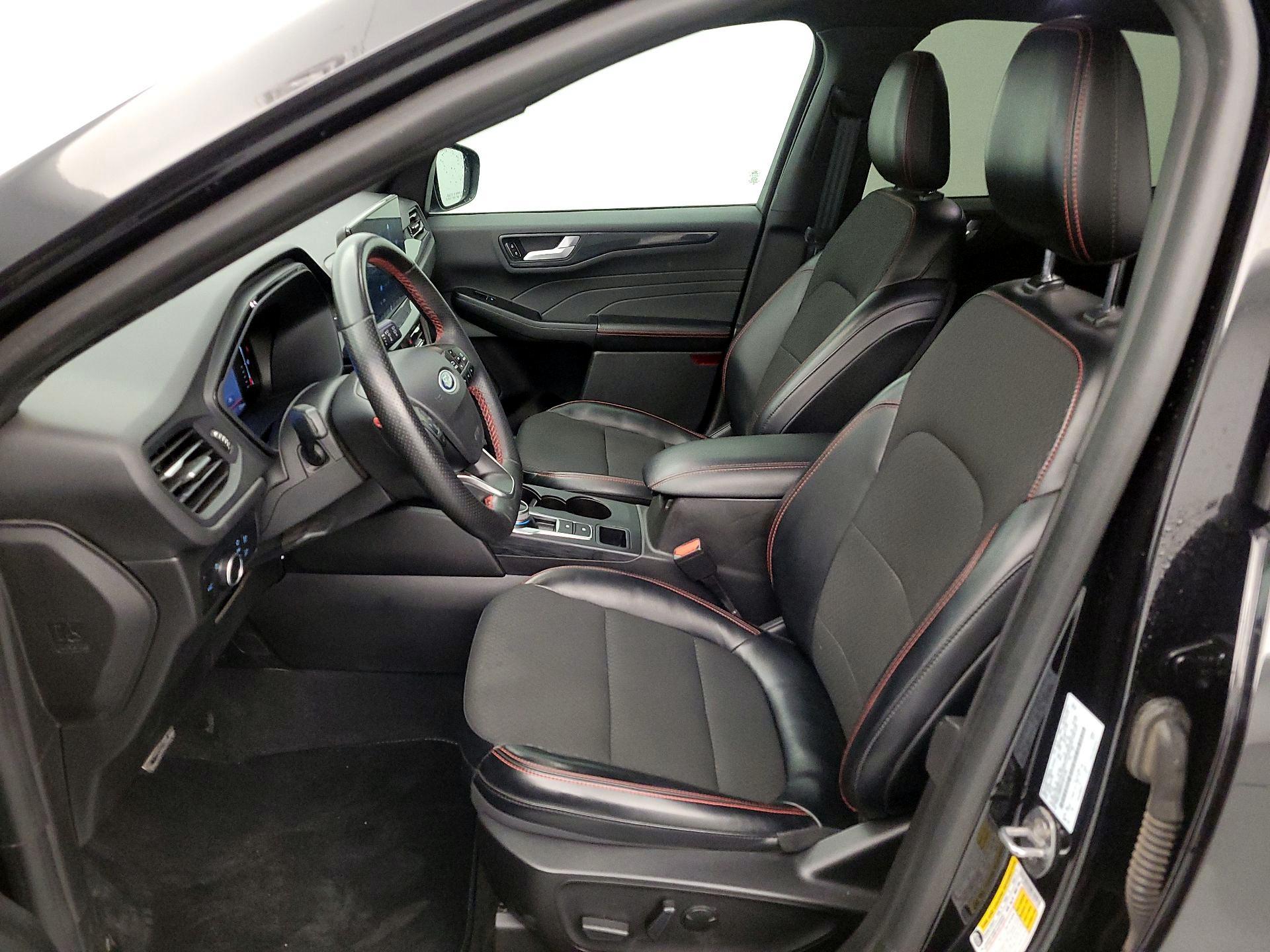 Thumbnail: 2023 Ford Escape - 11