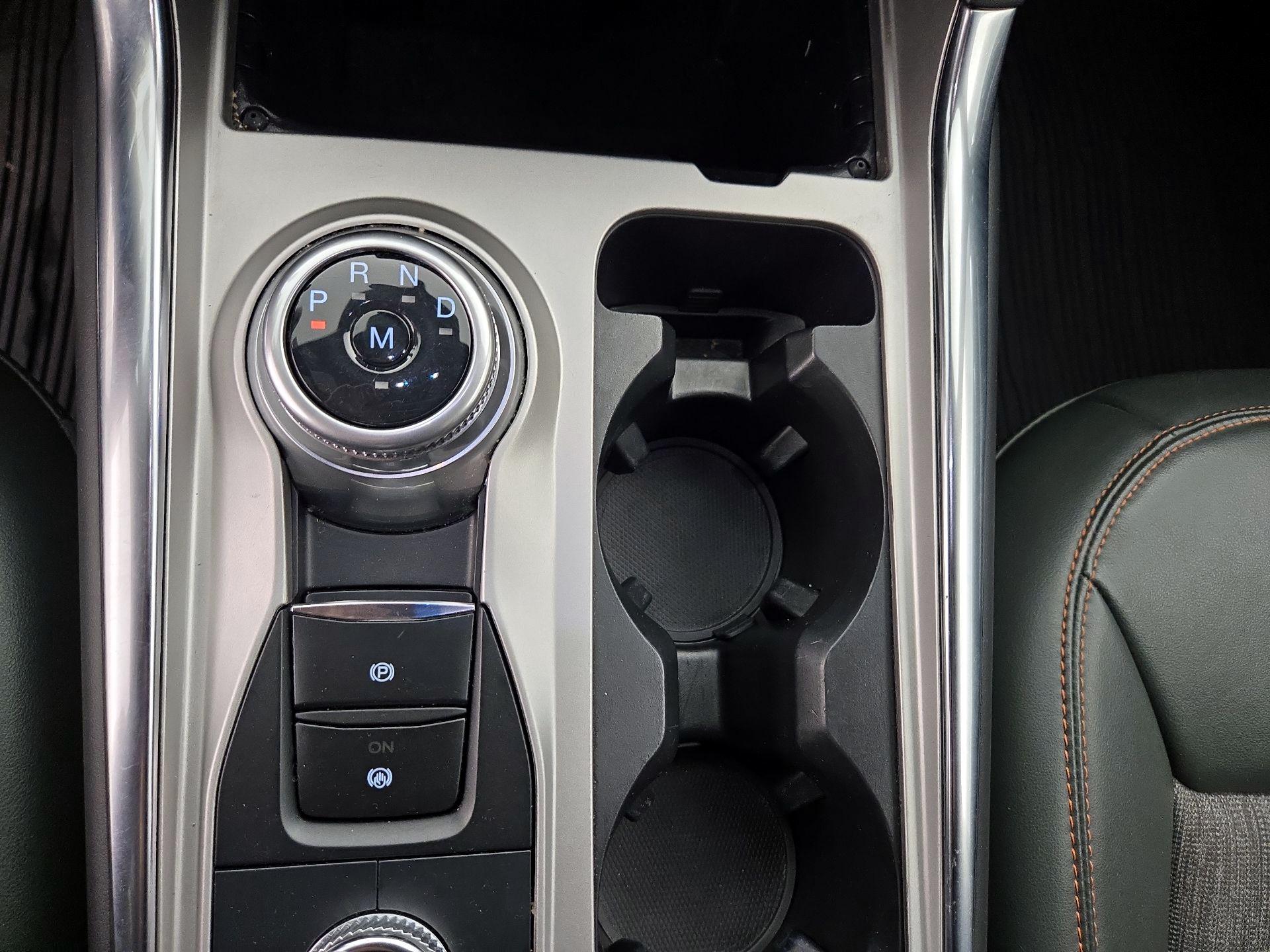 Thumbnail: 2023 Ford Explorer - 18