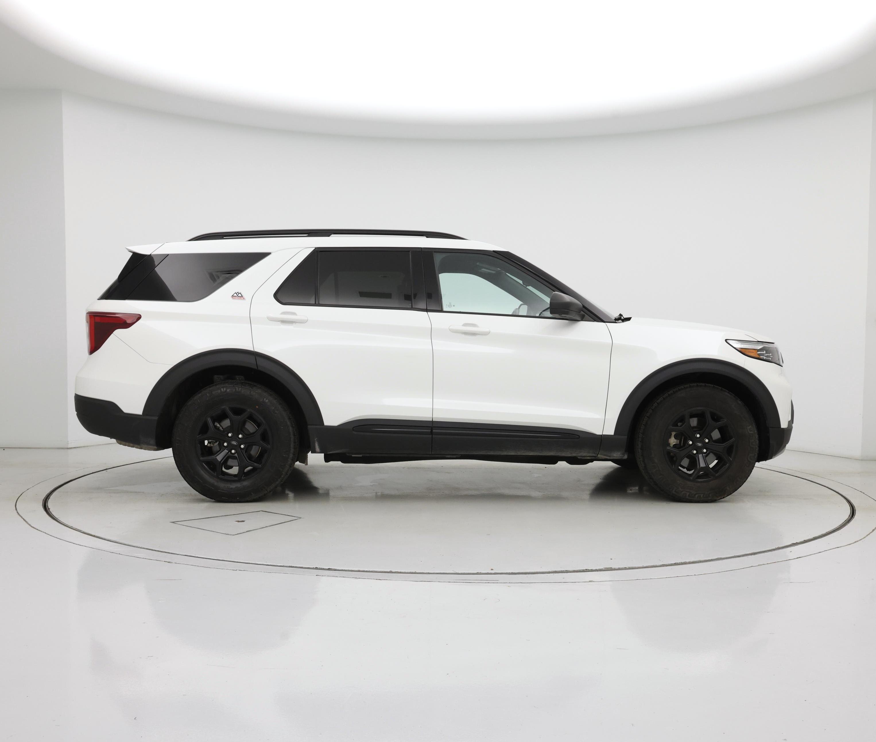Thumbnail: 2023 Ford Explorer - 7
