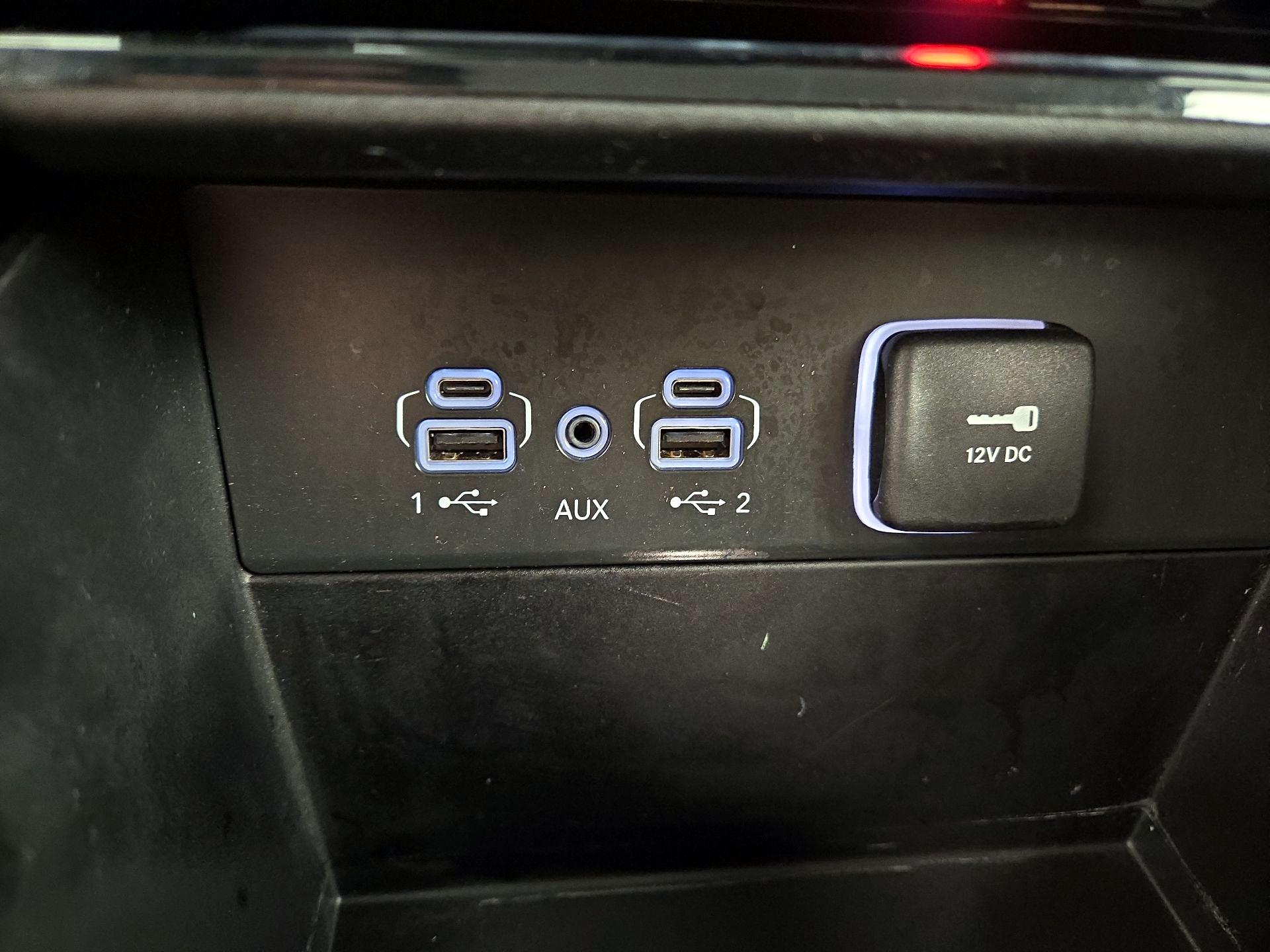 Thumbnail: 2023 Jeep Grand Cherokee - 19