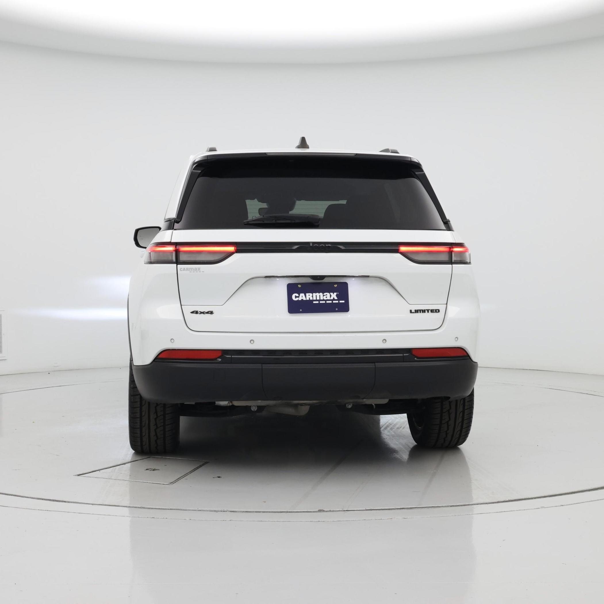 Thumbnail: 2023 Jeep Grand Cherokee - 6