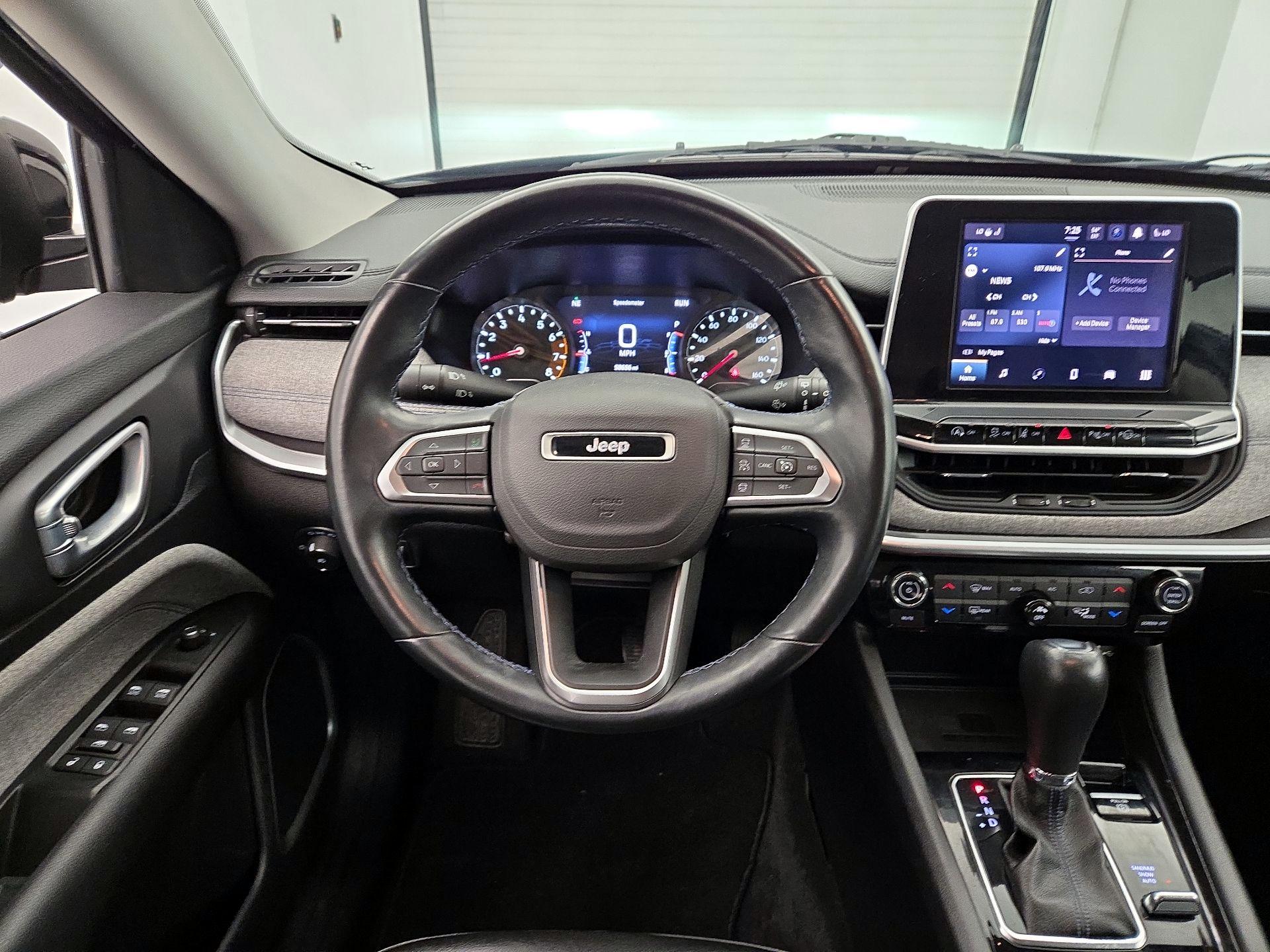 Thumbnail: 2023 Jeep Grand Cherokee L - 10