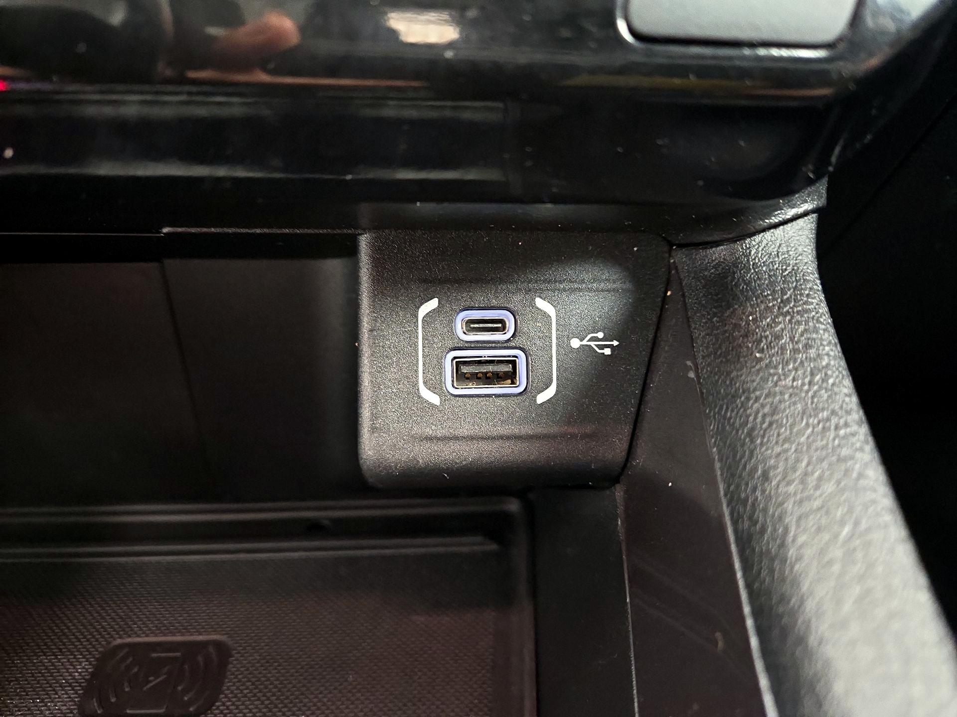 Thumbnail: 2023 Jeep Grand Cherokee L - 18