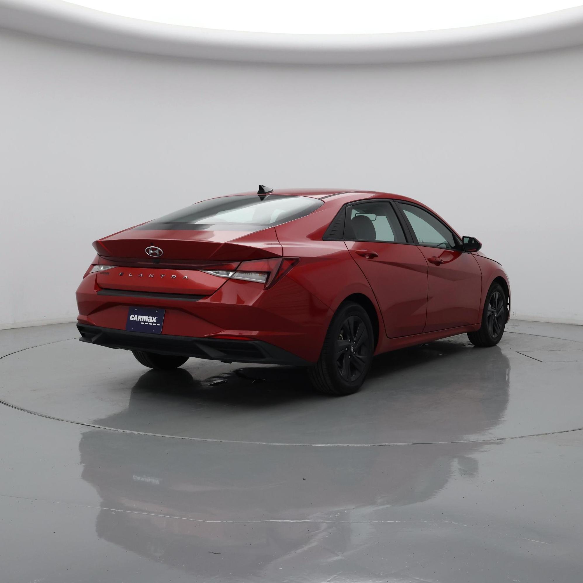 Thumbnail: 2023 Hyundai Elantra - 8