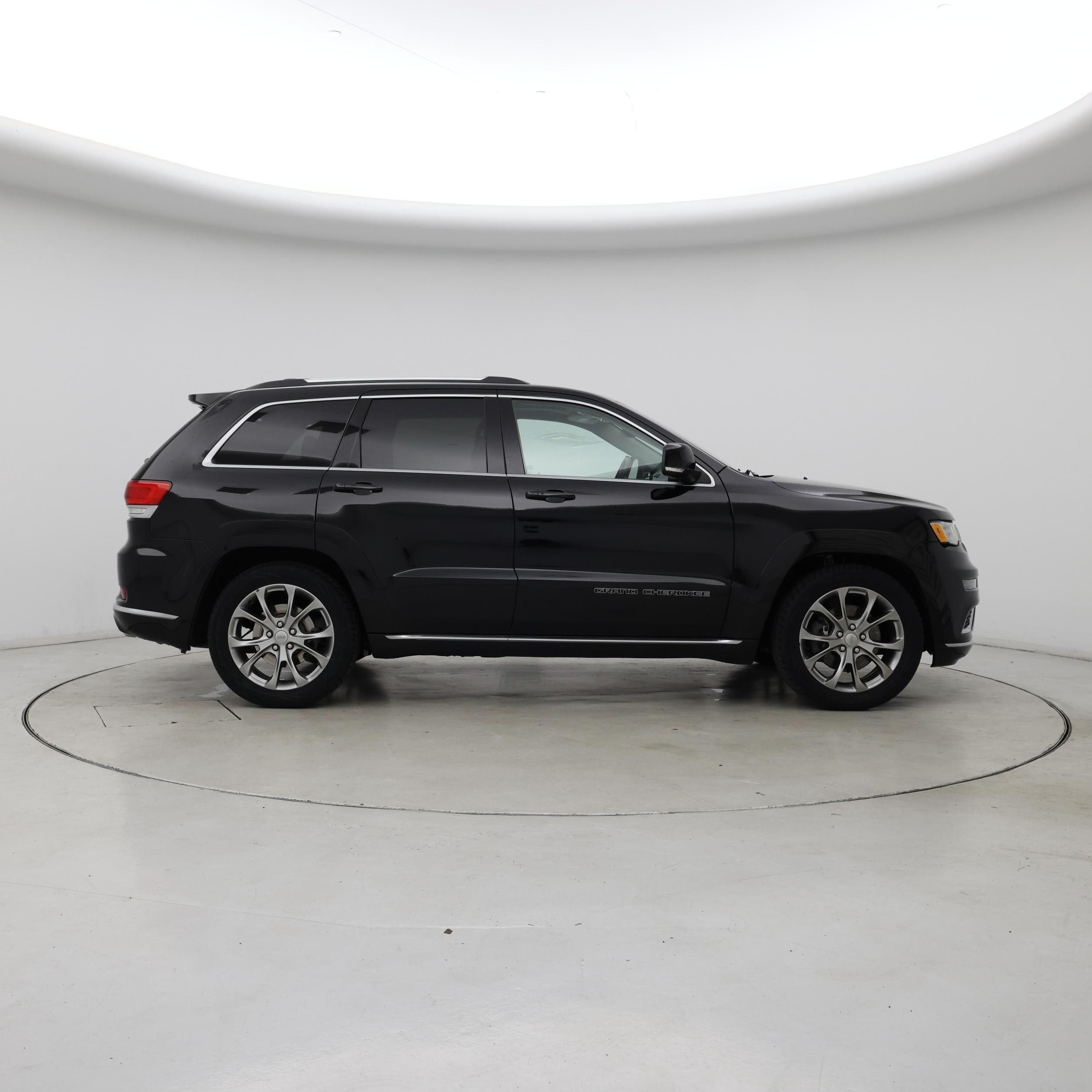 Thumbnail: 2021 Jeep Grand Cherokee - 7