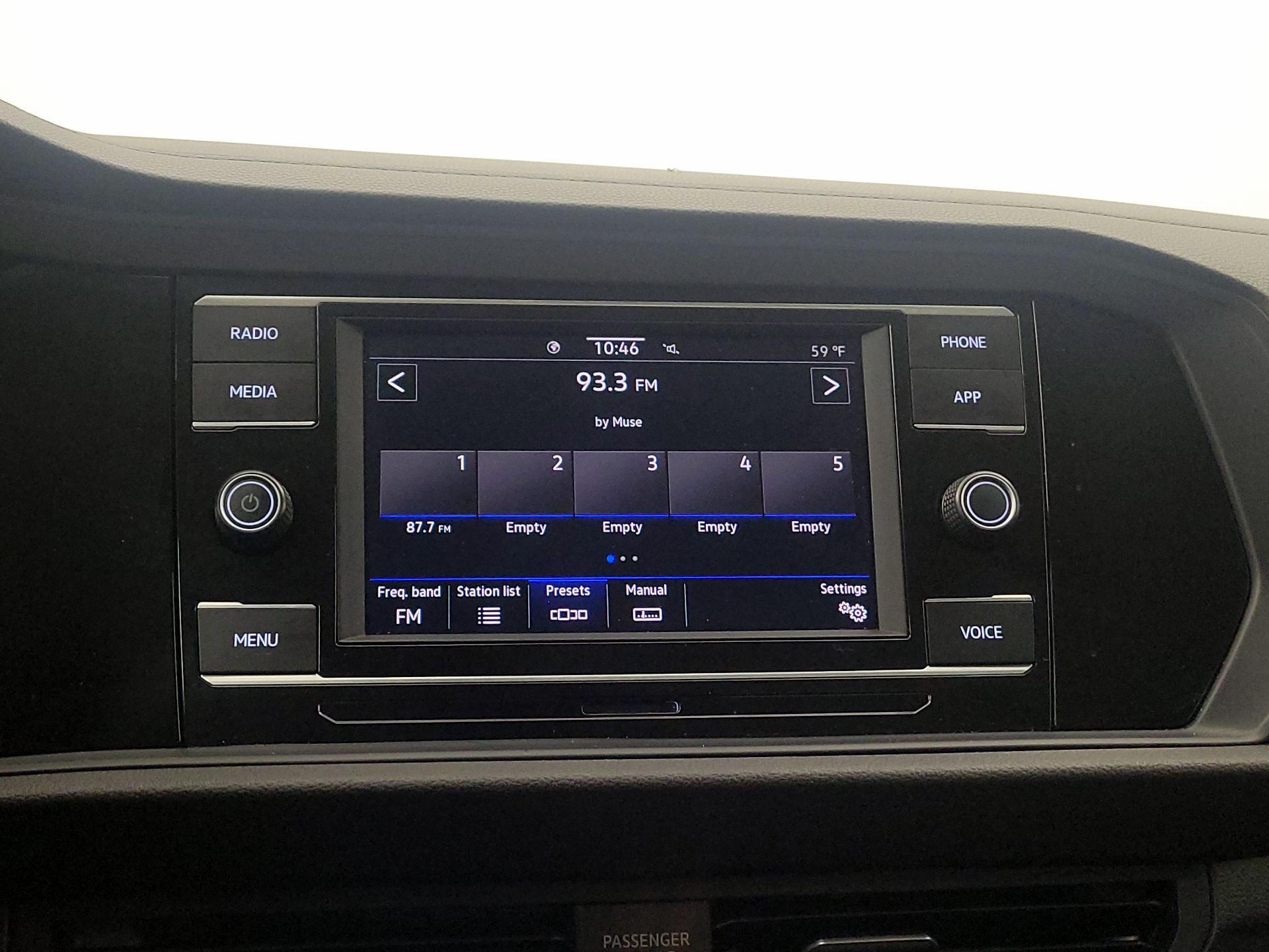 Thumbnail: 2024 Volkswagen Jetta - 15