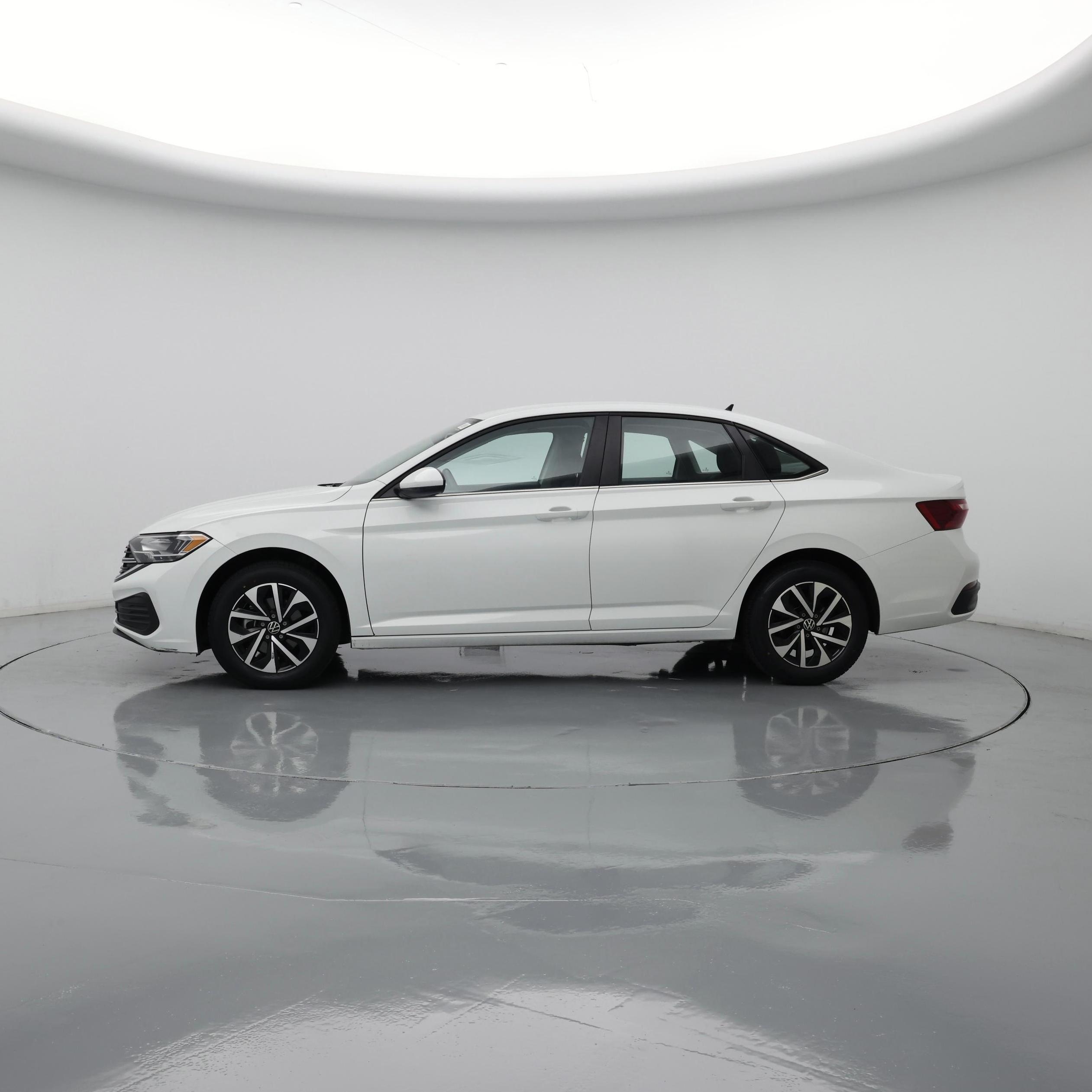 Thumbnail: 2024 Volkswagen Jetta - 3