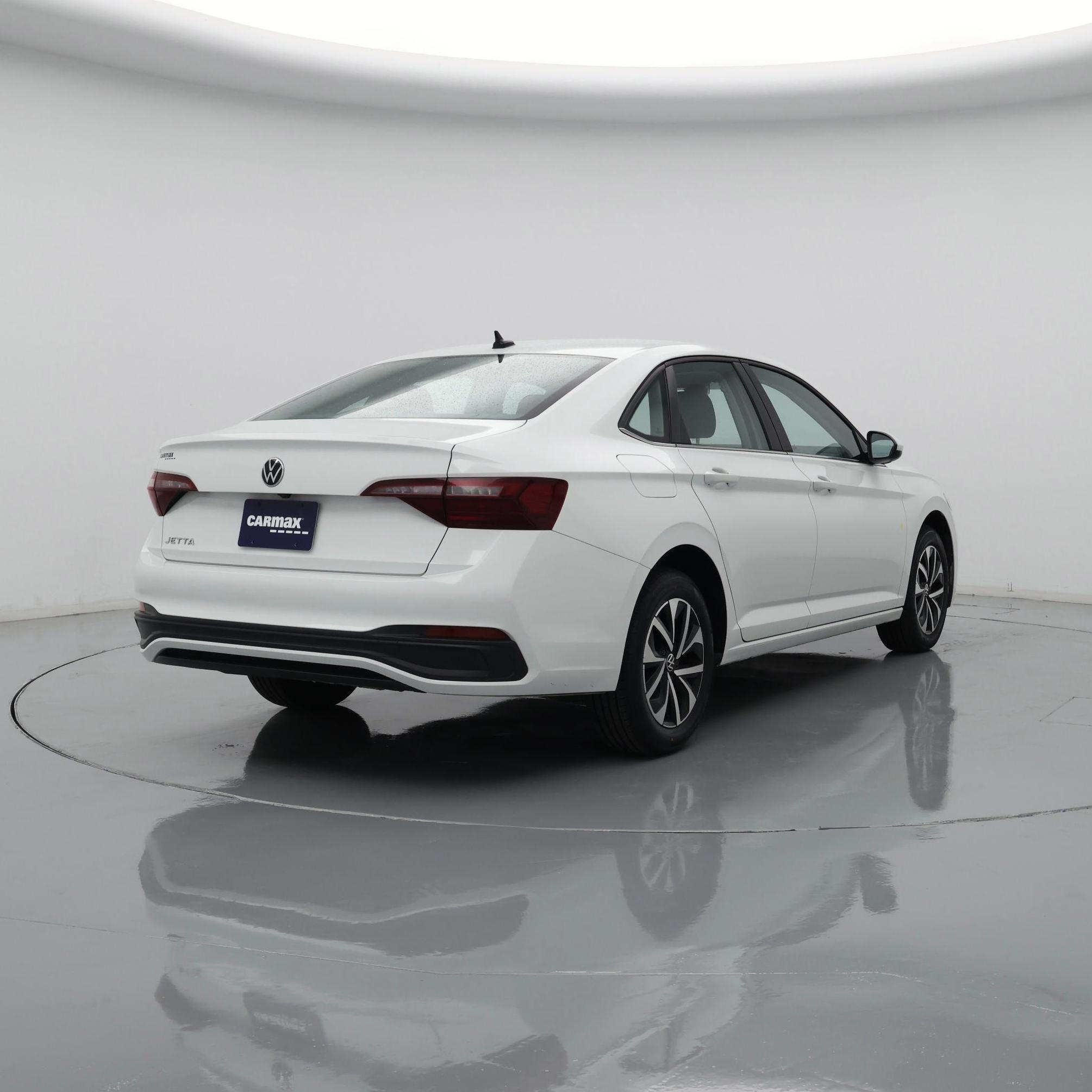 Thumbnail: 2024 Volkswagen Jetta - 8