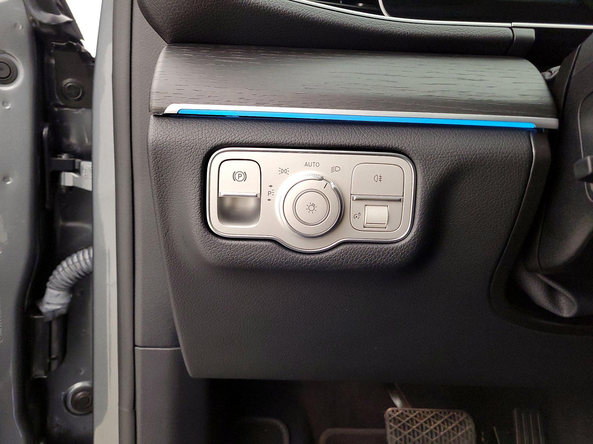 Thumbnail: 2023 Mercedes-Benz GLE - 13