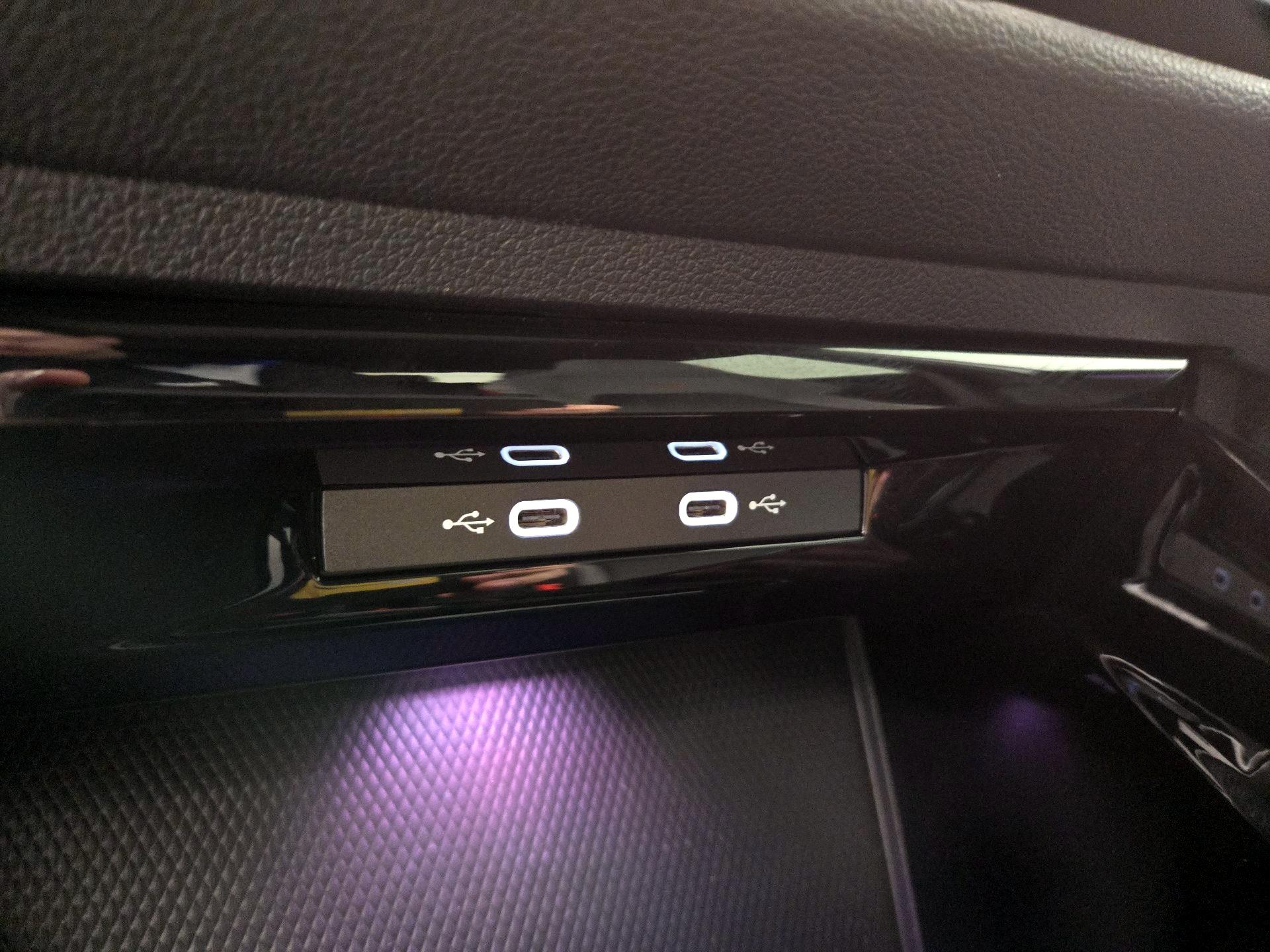 Thumbnail: 2023 Volkswagen Golf - 19