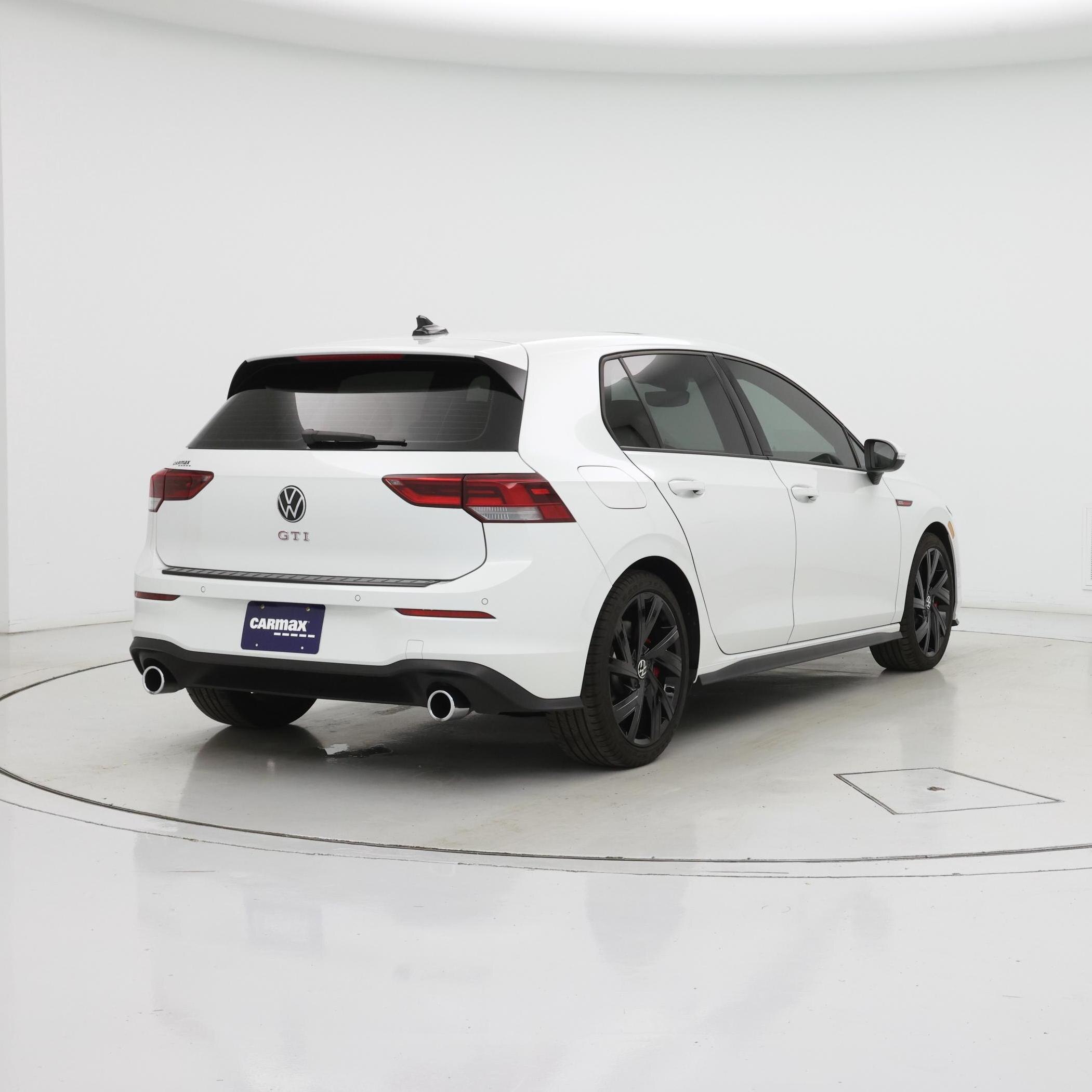 Thumbnail: 2023 Volkswagen Golf - 8