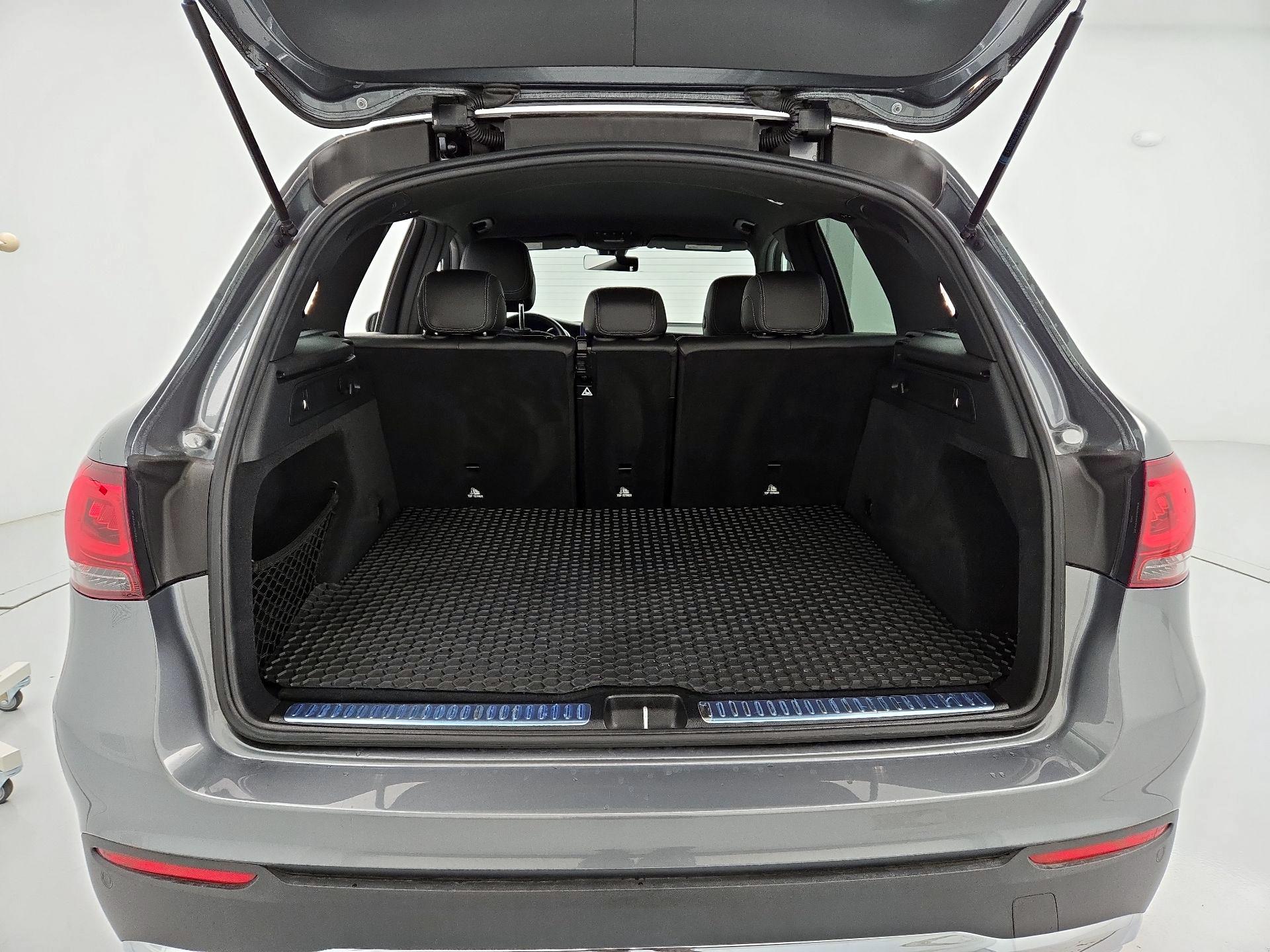 Thumbnail: 2021 Mercedes-Benz GLC - 20