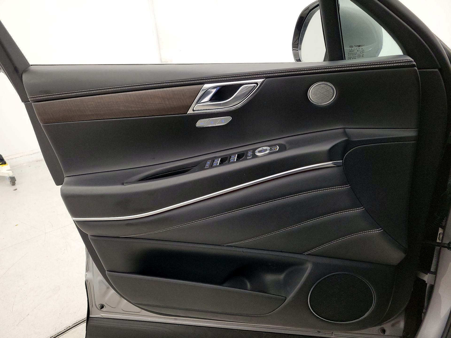 Thumbnail: 2024 Genesis GV80 - 12