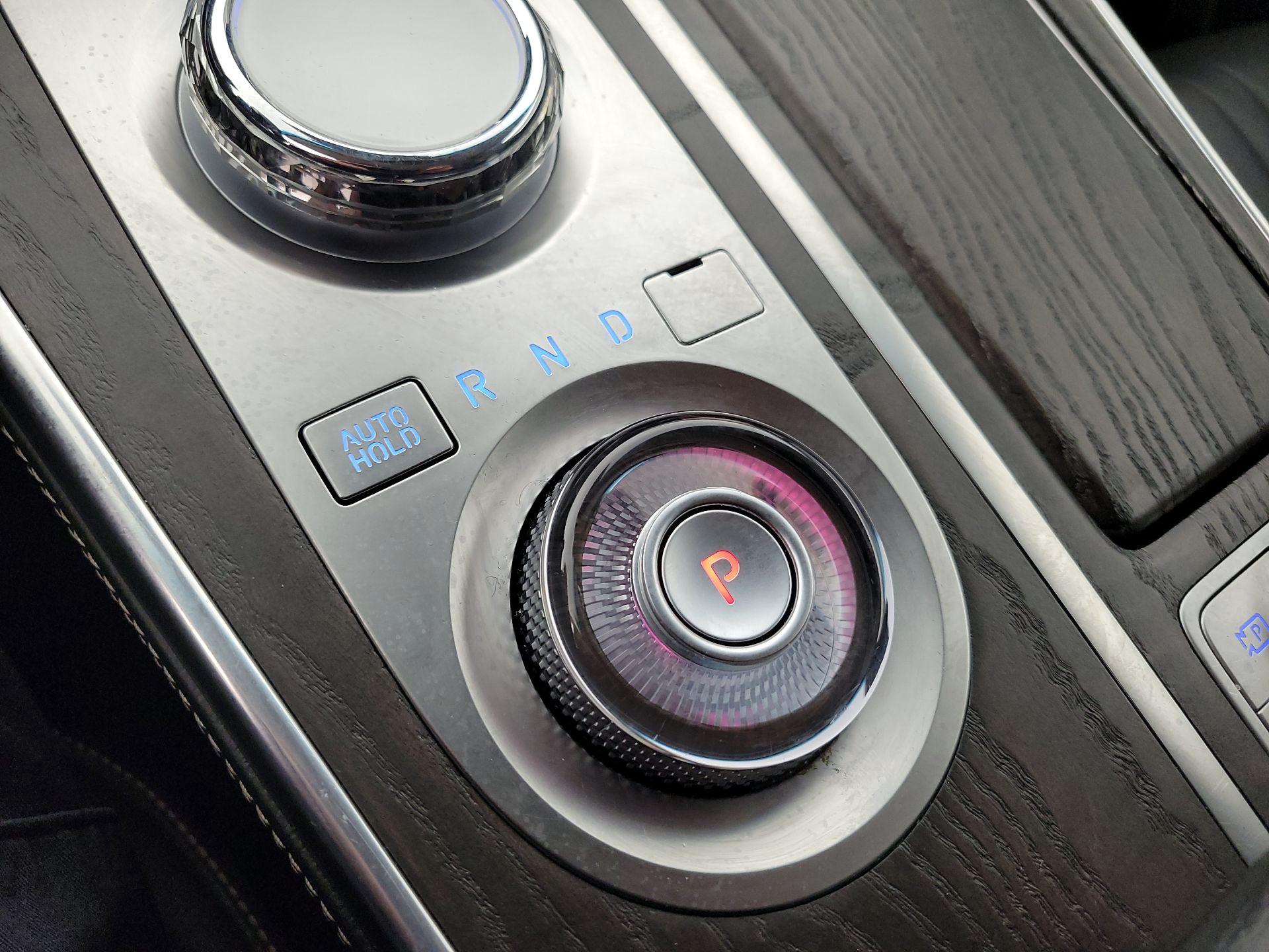 Thumbnail: 2024 Genesis GV80 - 18