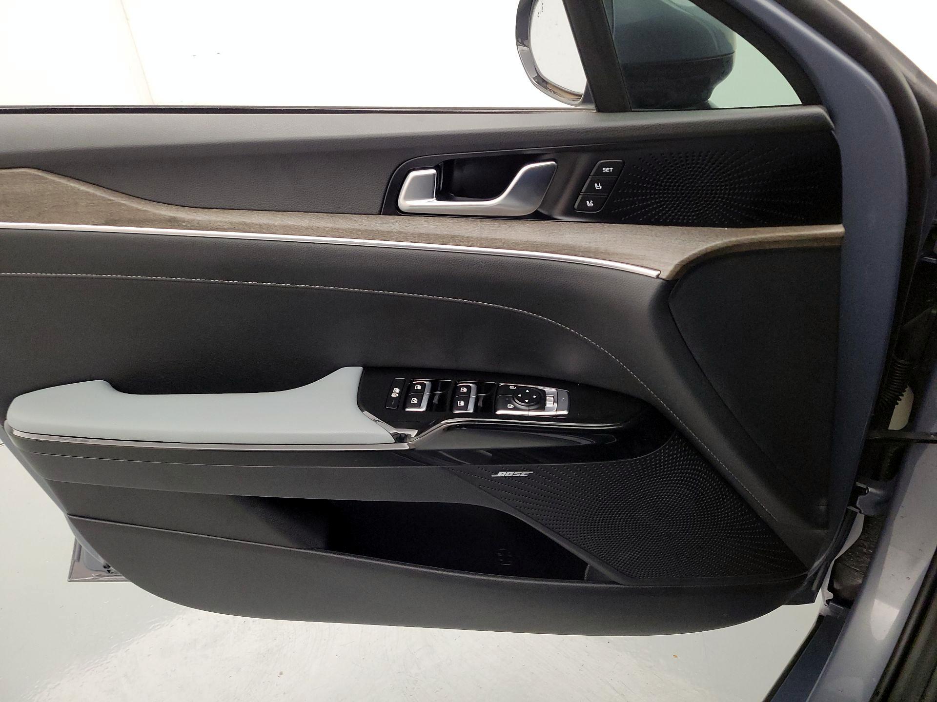 Thumbnail: 2023 Kia K5 - 12