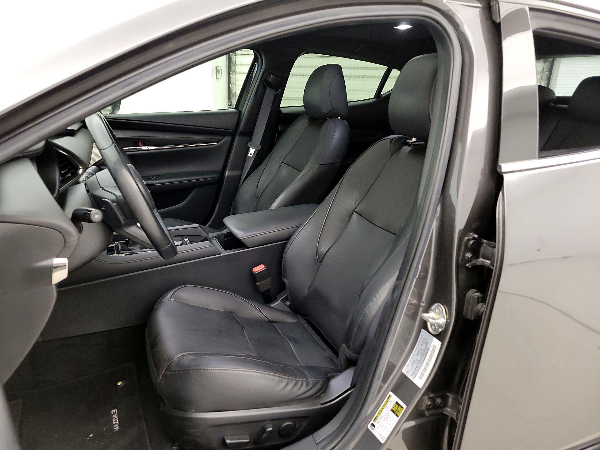 Thumbnail: 2020 Mazda Mazda3 - 11