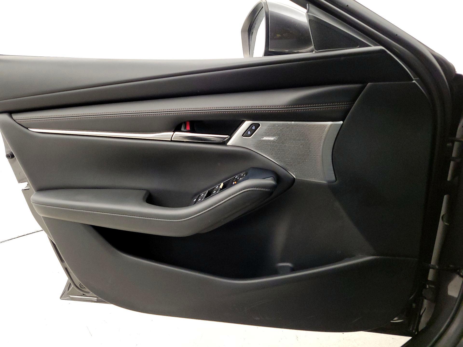 Thumbnail: 2020 Mazda Mazda3 - 12