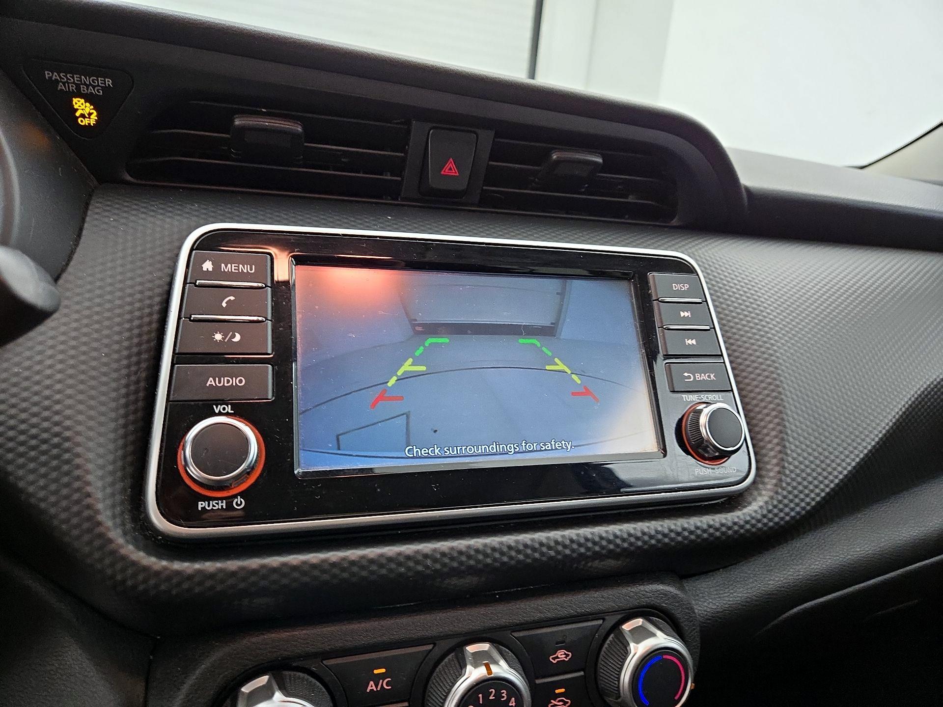 Thumbnail: 2021 Nissan Kicks - 14