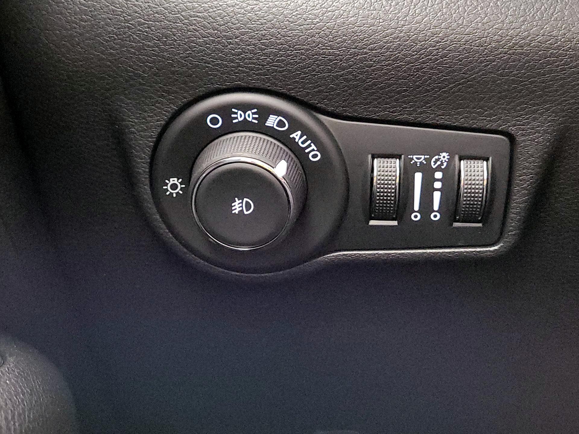 Thumbnail: 2024 Jeep Compass - 13