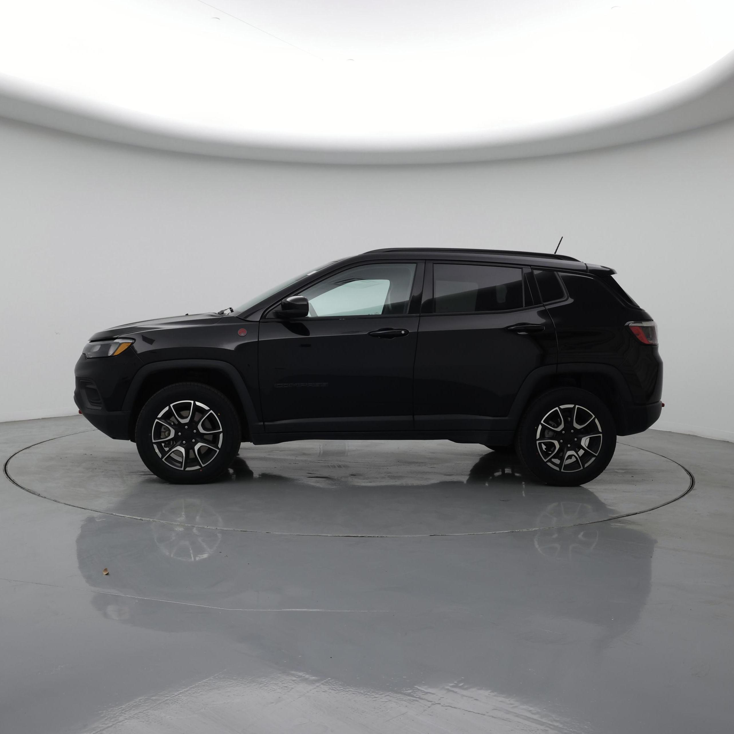 Thumbnail: 2024 Jeep Compass - 3