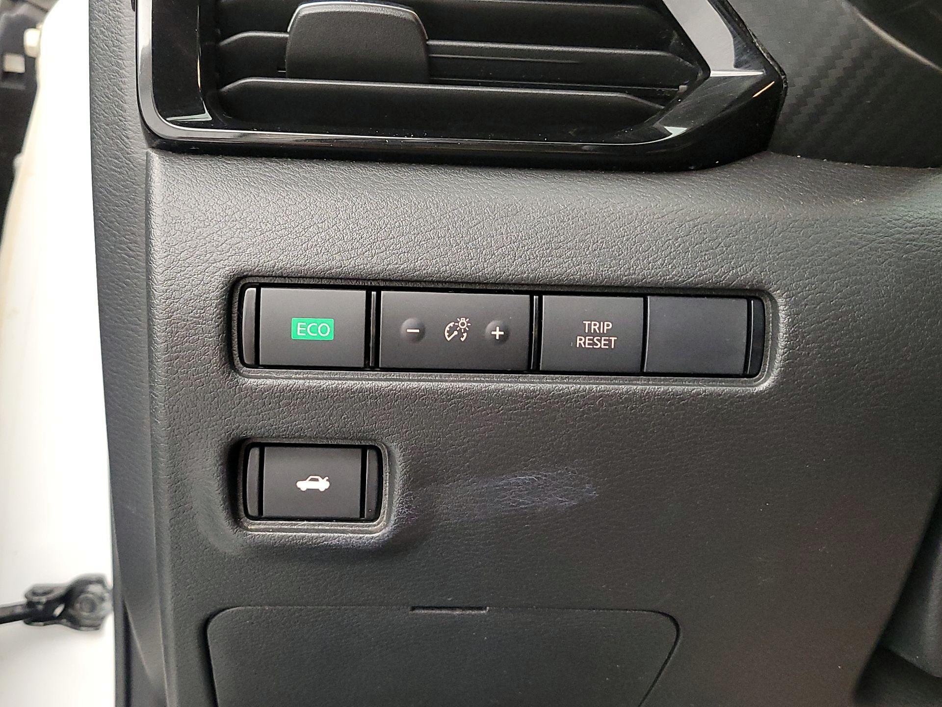 Thumbnail: 2022 Nissan Sentra - 13