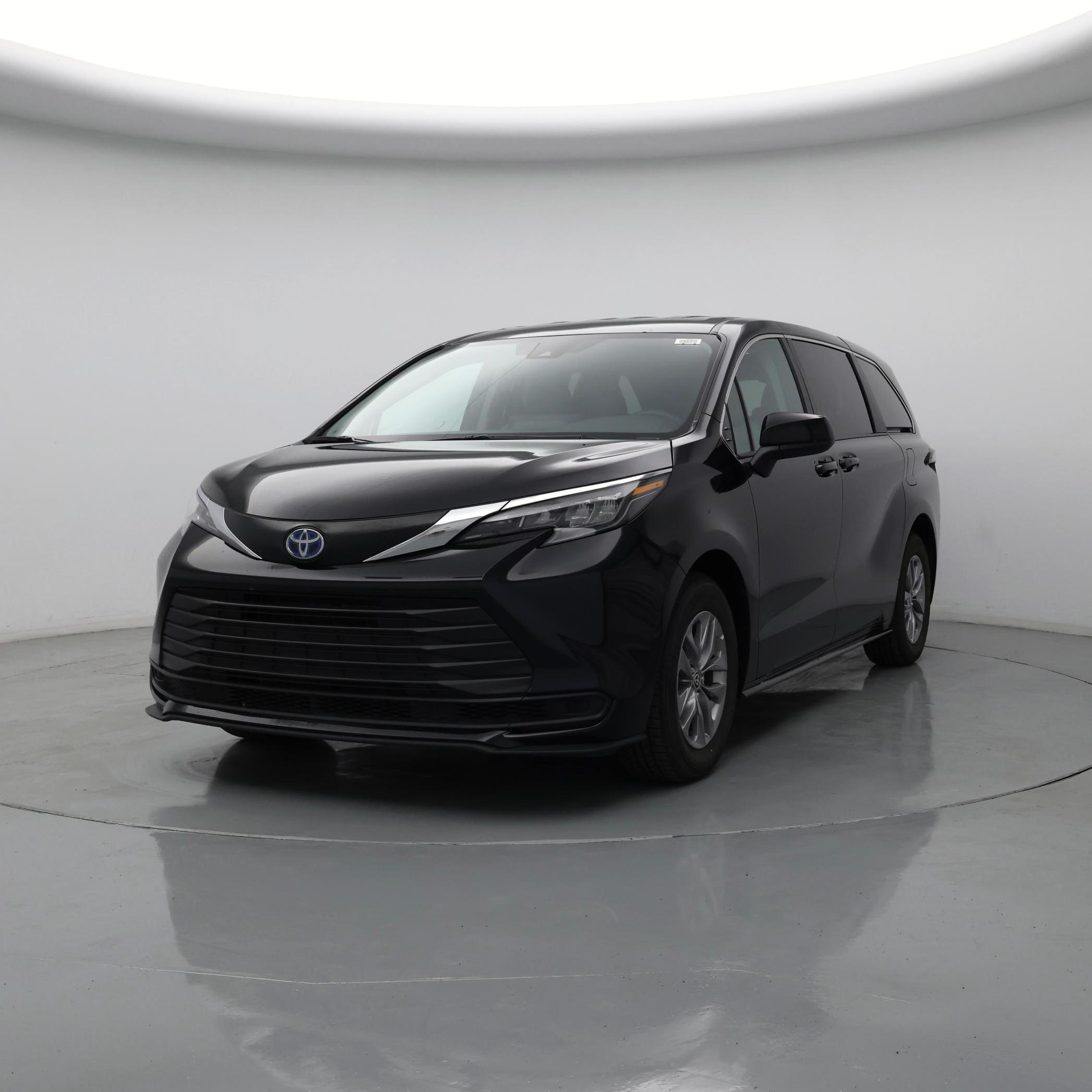 Thumbnail: 2024 Toyota Sienna - 4