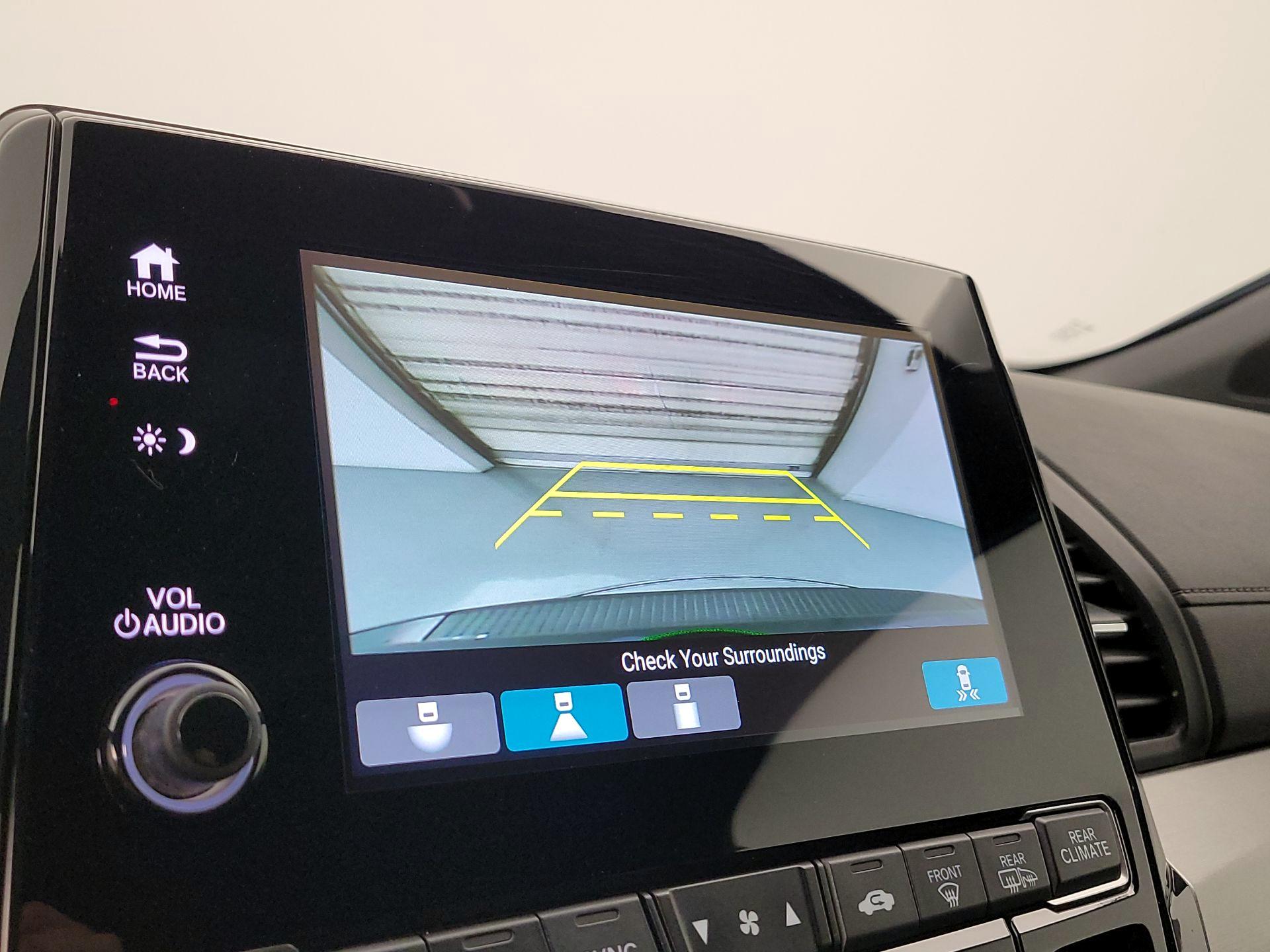 Thumbnail: 2023 Honda Odyssey - 14