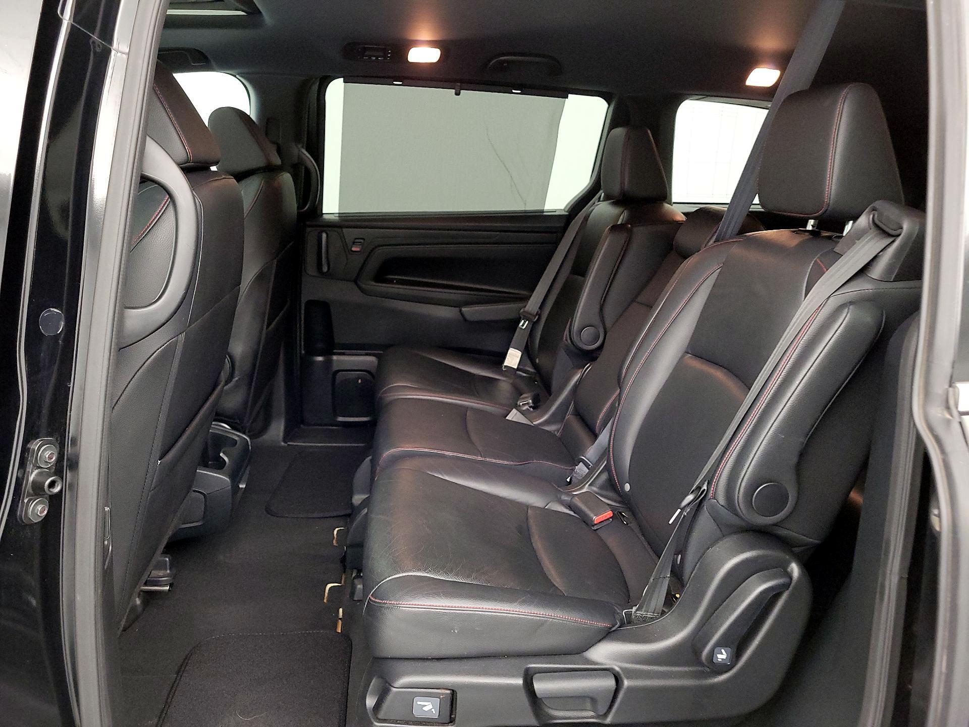 Thumbnail: 2023 Honda Odyssey - 20