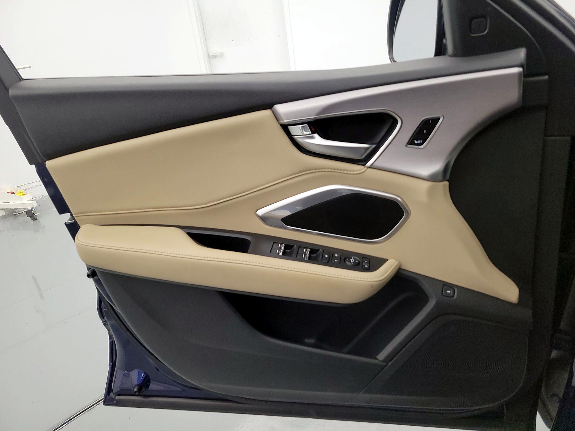 Thumbnail: 2022 Acura RDX - 12