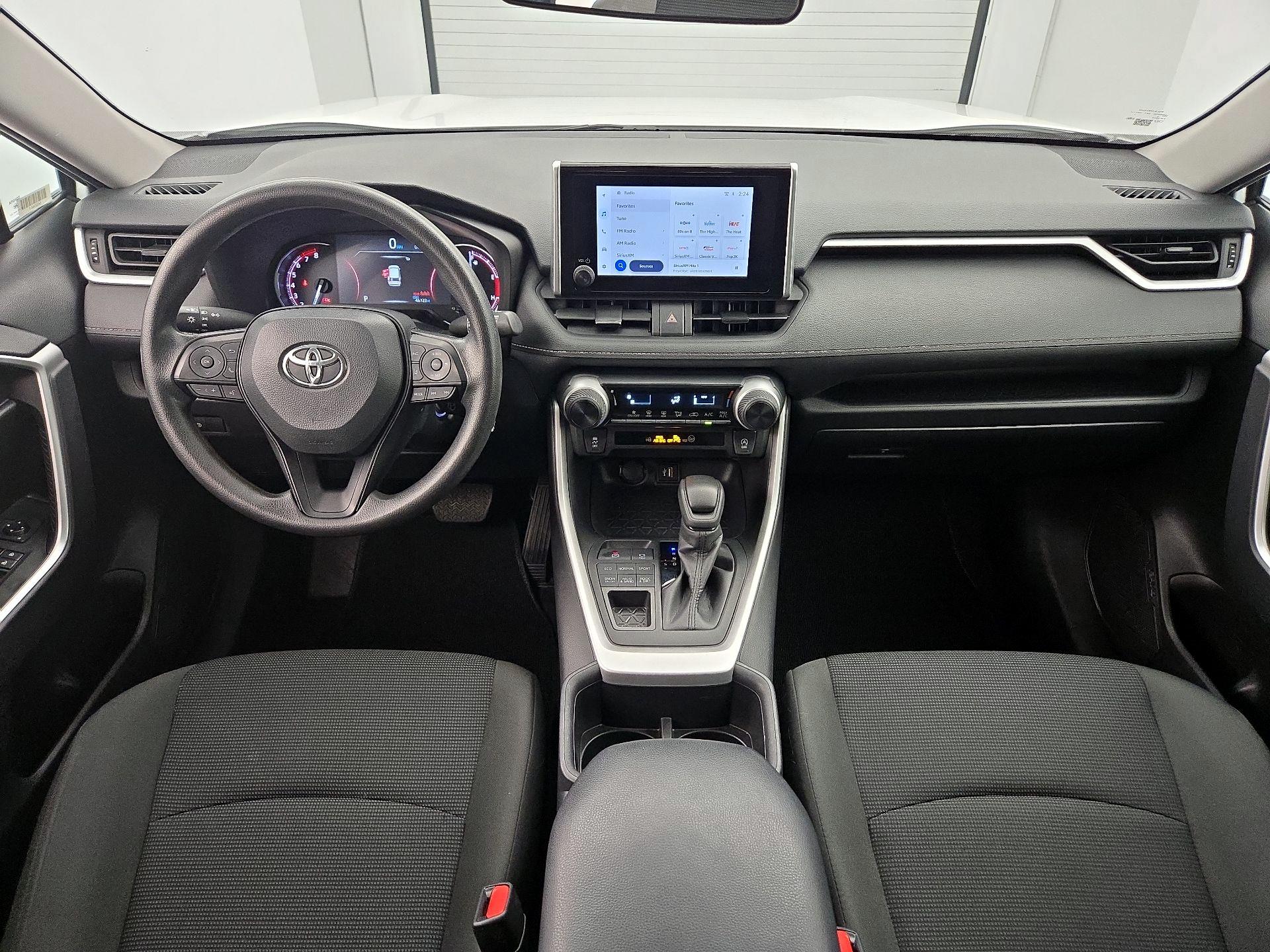 Thumbnail: 2024 Toyota RAV4 - 9