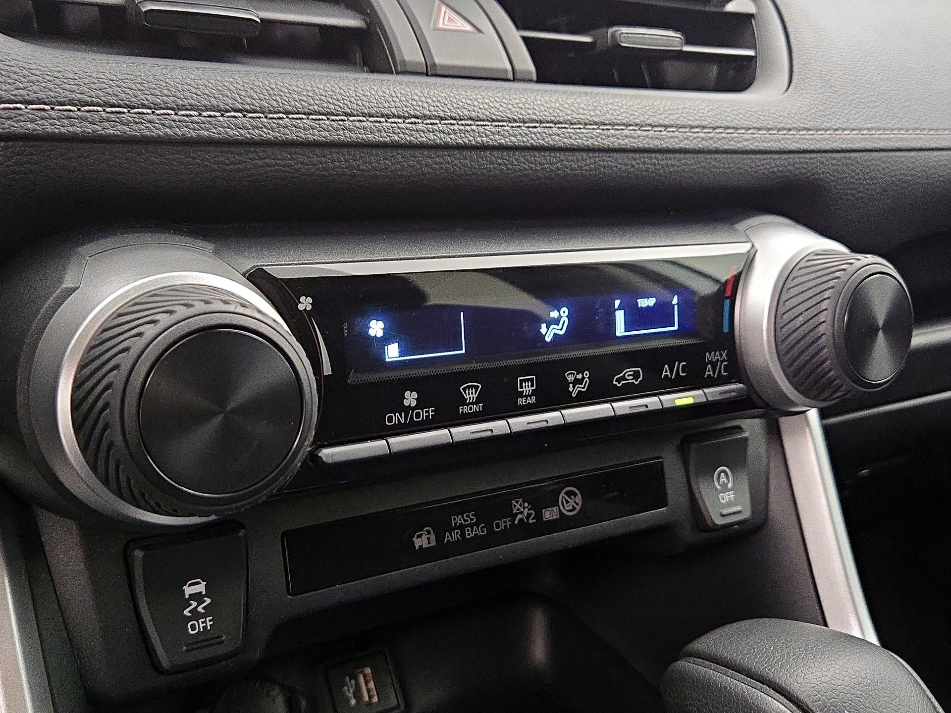 Thumbnail: 2024 Toyota RAV4 - 16