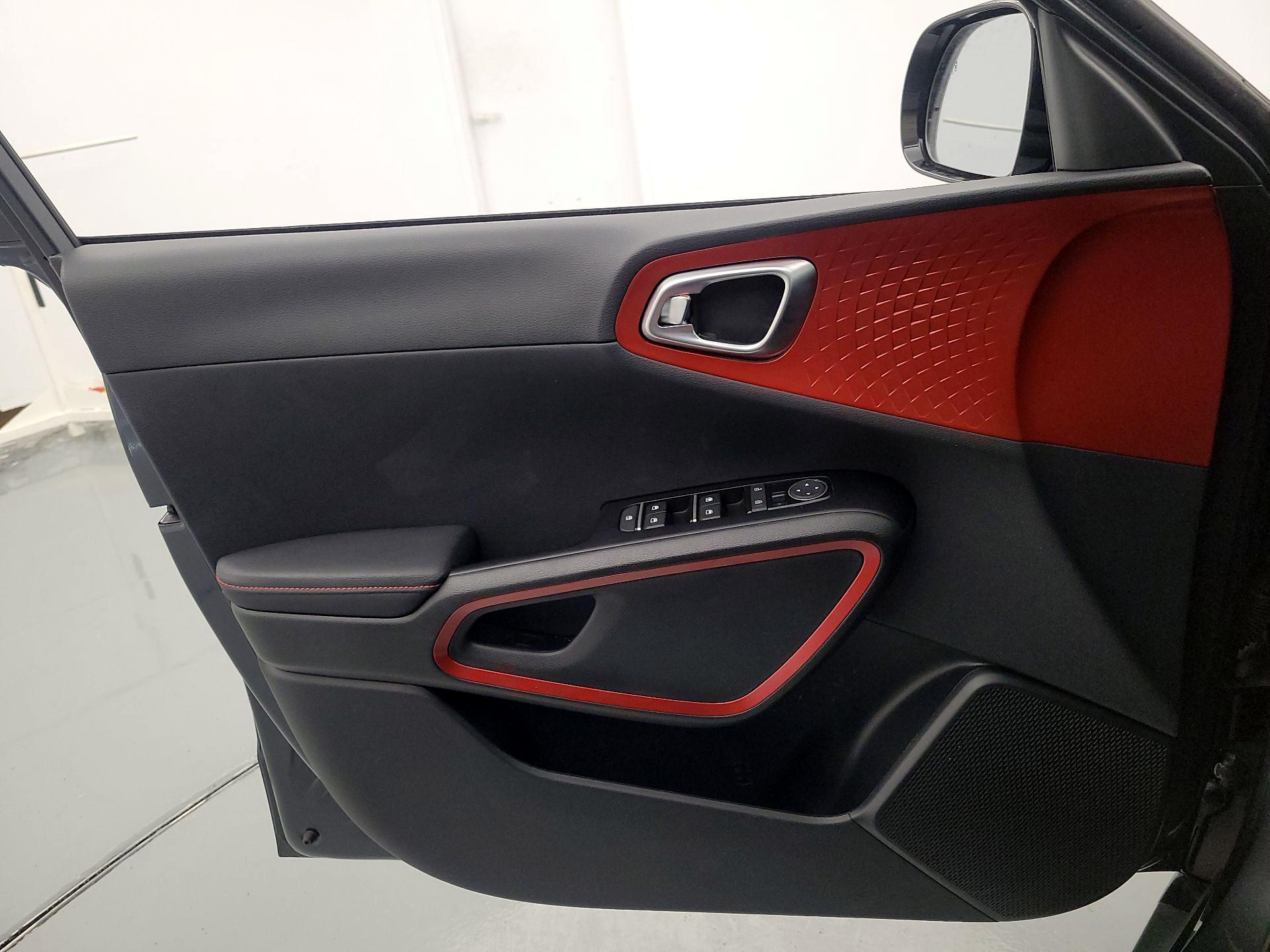 Thumbnail: 2024 Kia Soul - 12