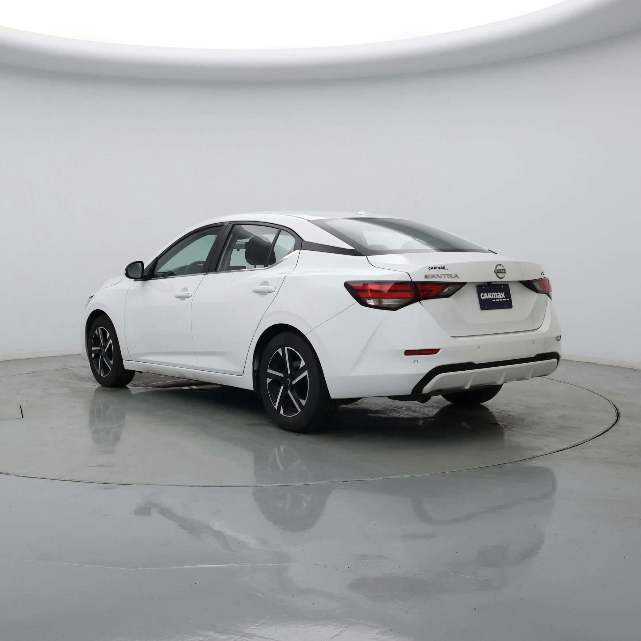 Thumbnail: 2024 Nissan Sentra - 2