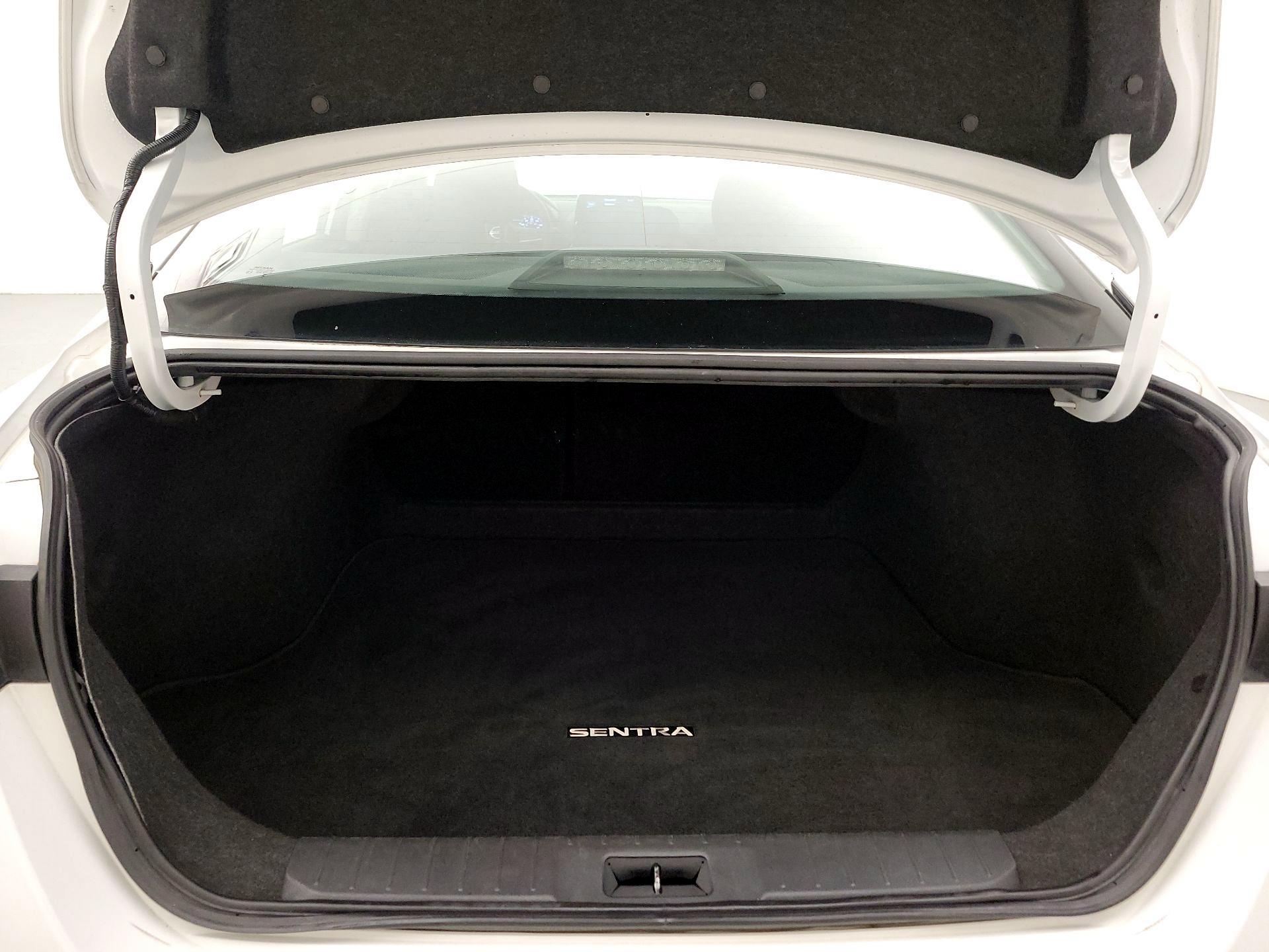 Thumbnail: 2024 Nissan Sentra - 20