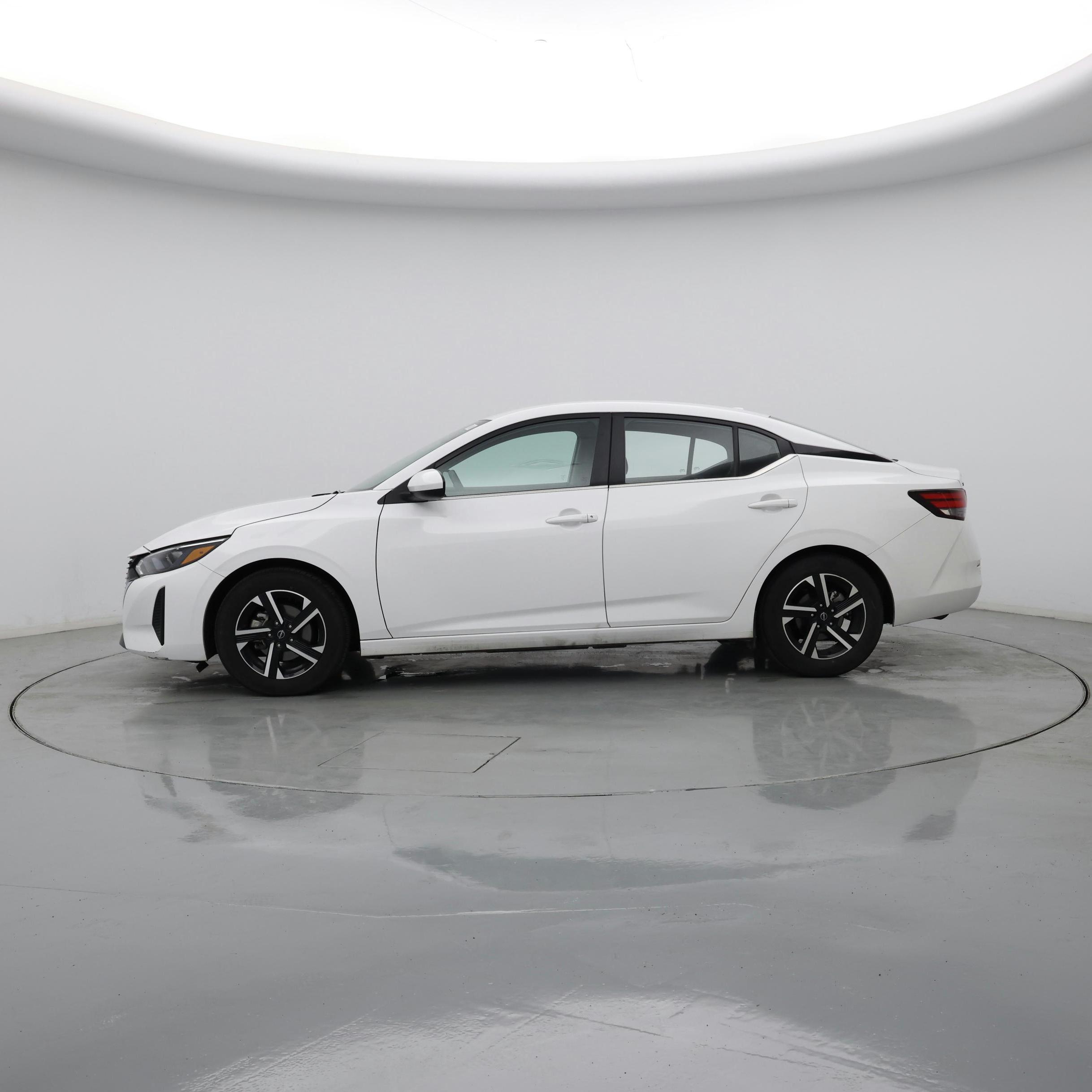 Thumbnail: 2024 Nissan Sentra - 3