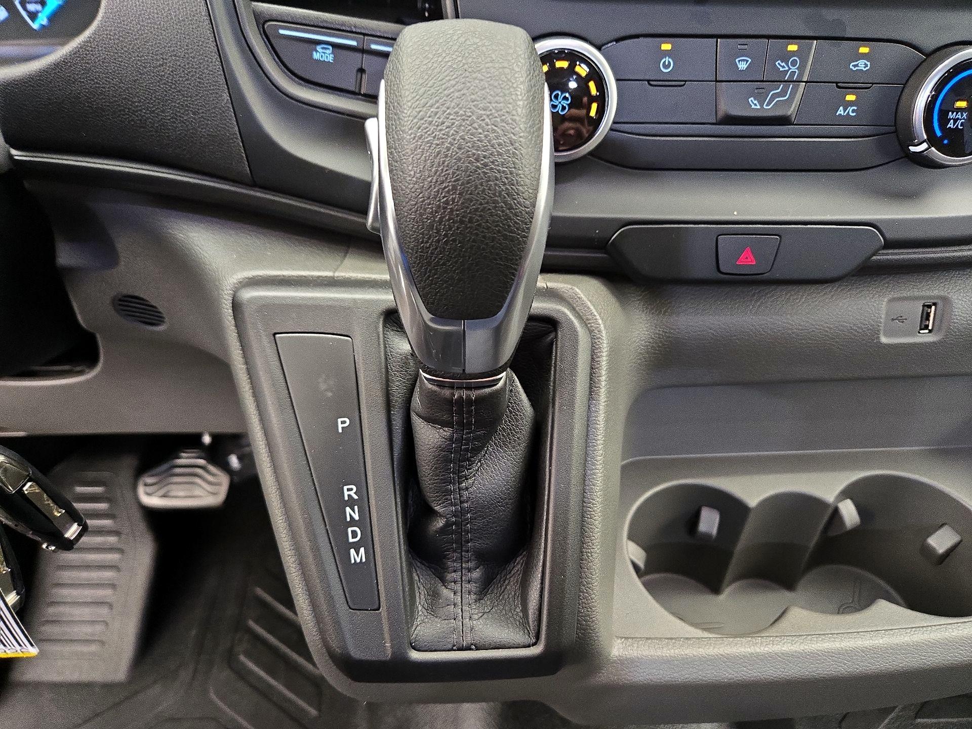 Thumbnail: 2024 Ford Transit Series - 17