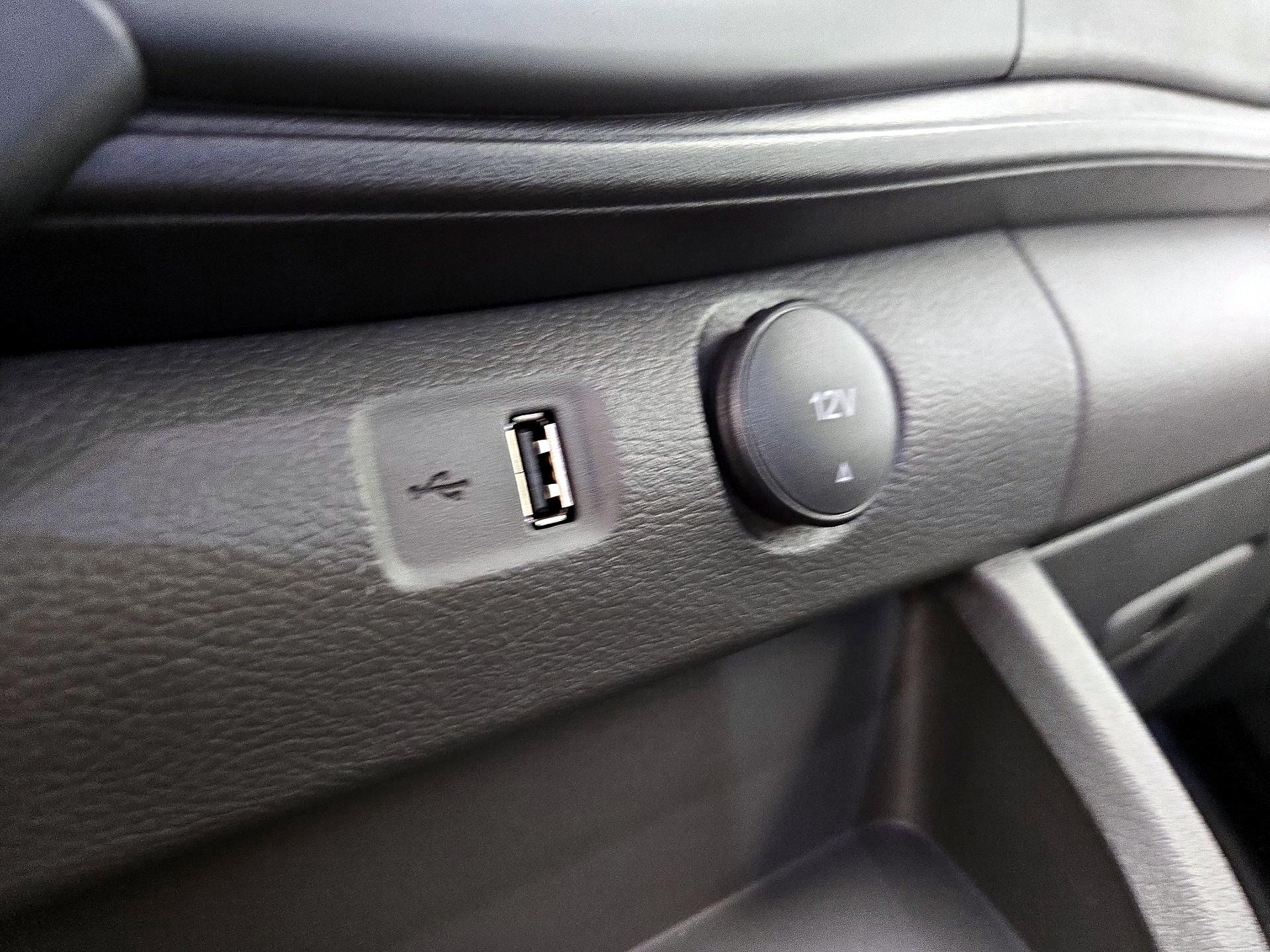 Thumbnail: 2024 Ford Transit Series - 18