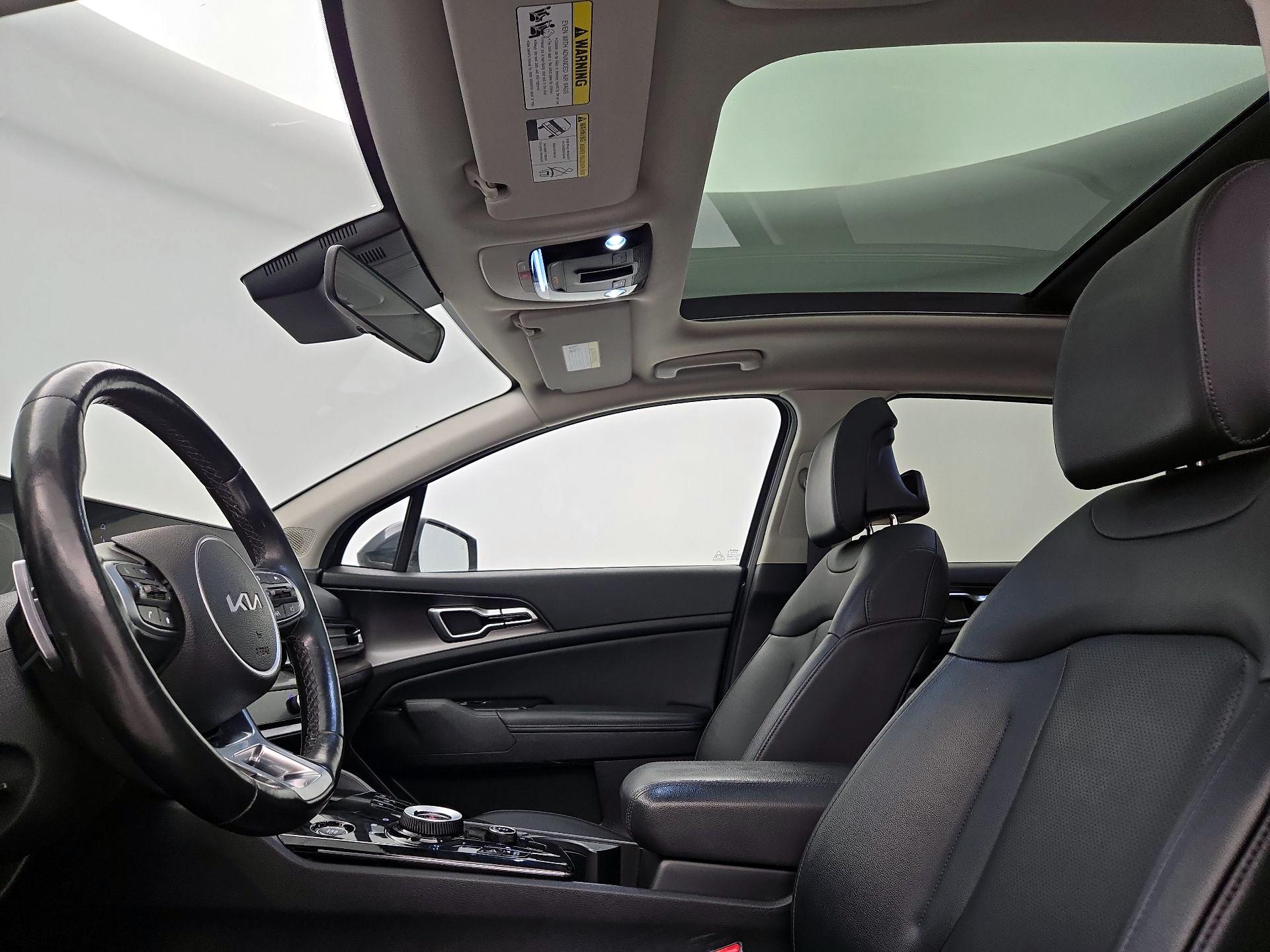 Thumbnail: 2023 Kia Sportage - 20