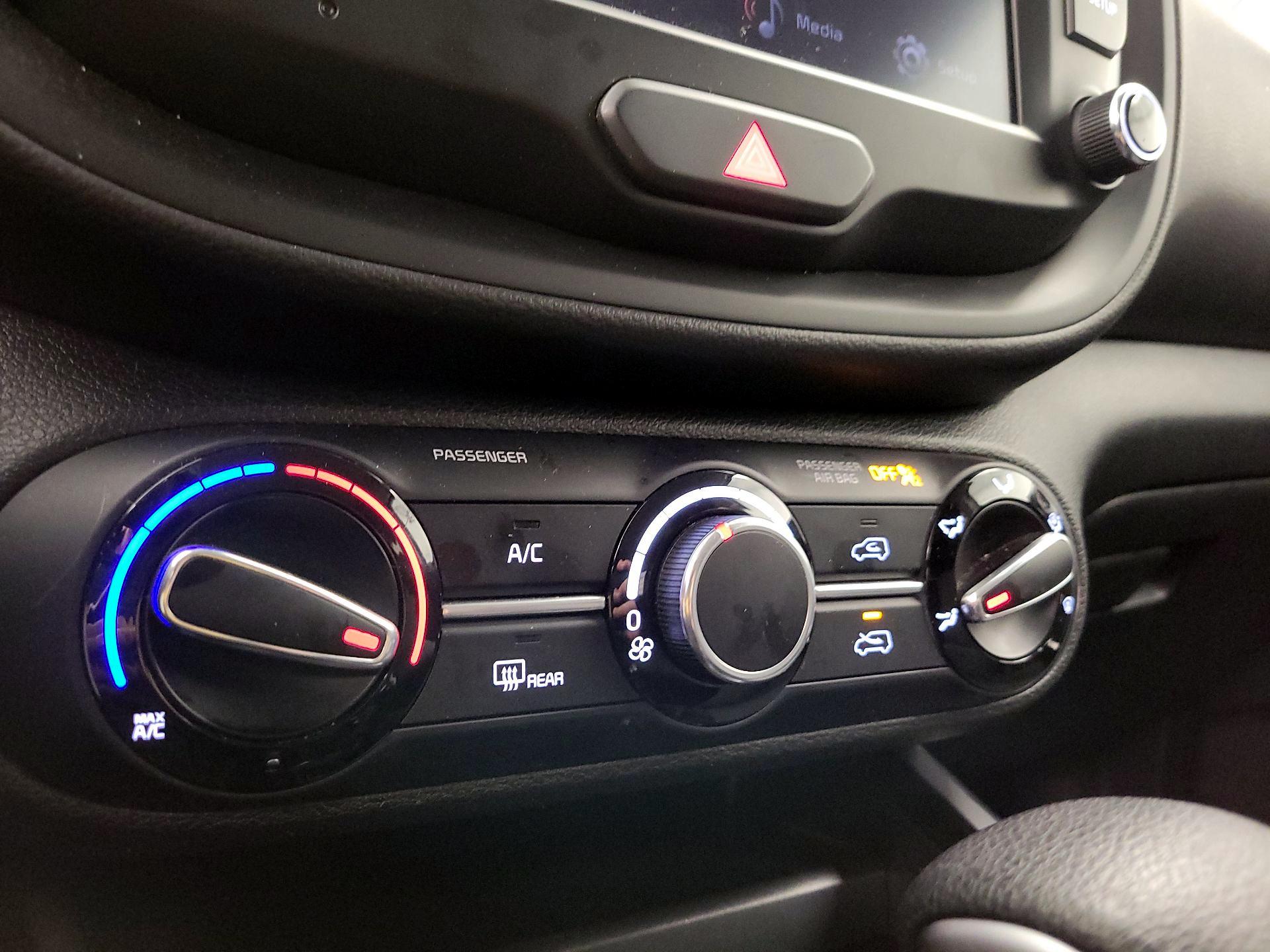 Thumbnail: 2024 Kia Soul - 16