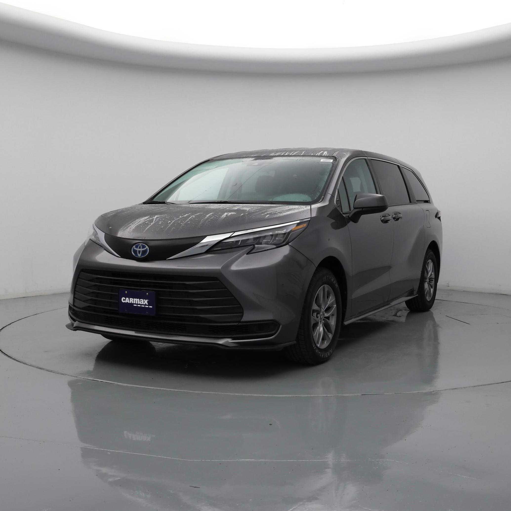 Thumbnail: 2024 Toyota Sienna - 4