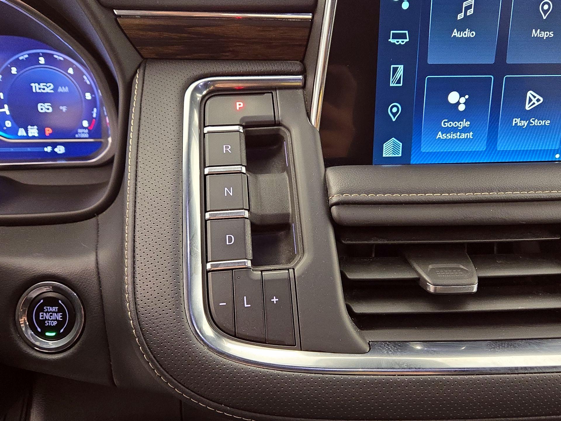 Thumbnail: 2023 Chevrolet Suburban - 17