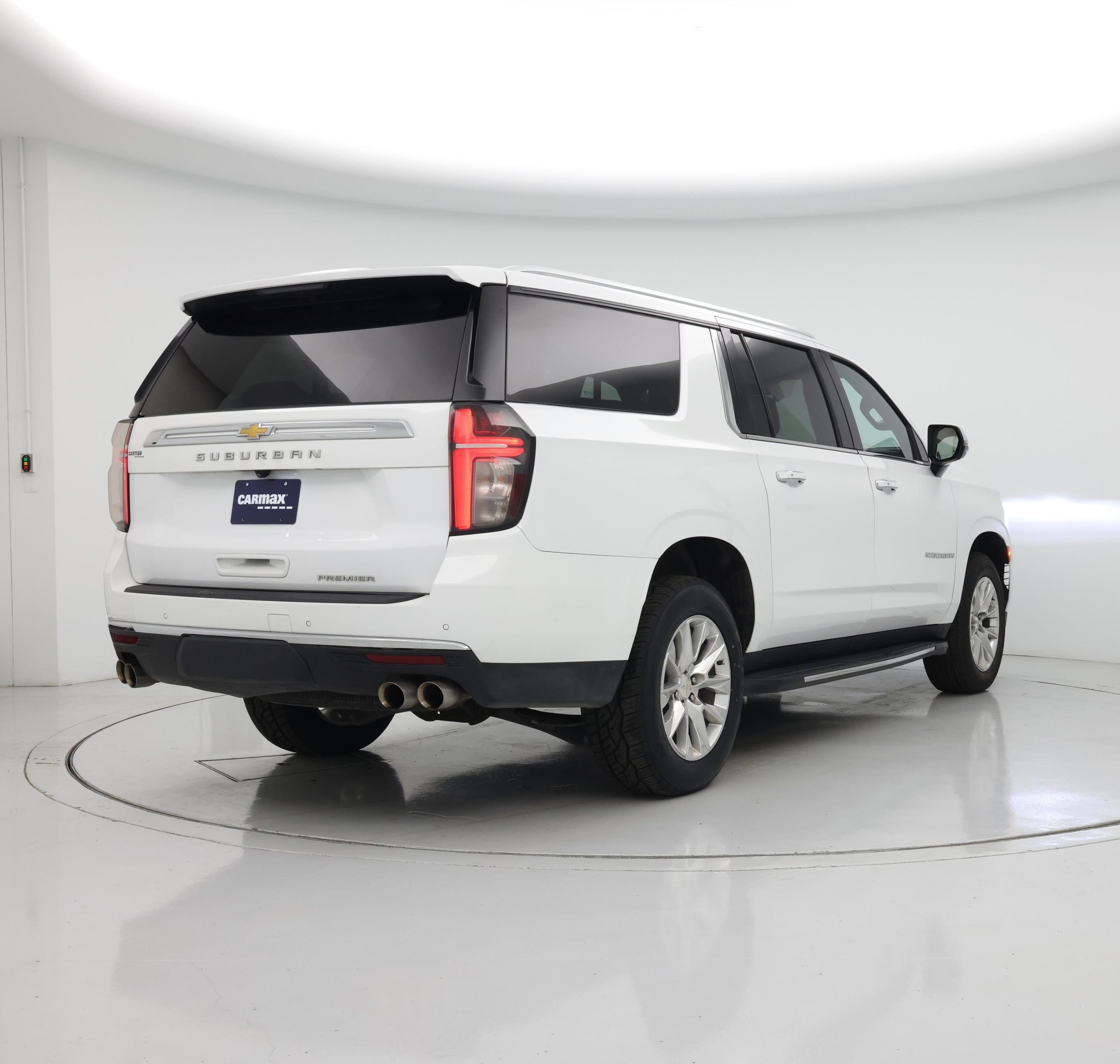 Thumbnail: 2023 Chevrolet Suburban - 8