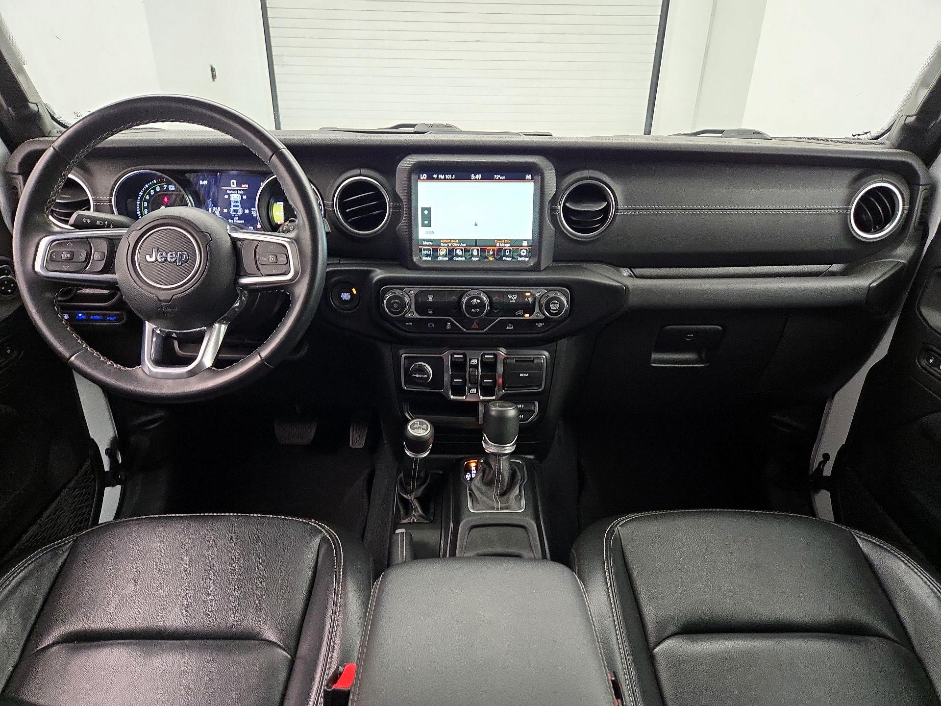 Thumbnail: 2022 Jeep Wrangler - 9