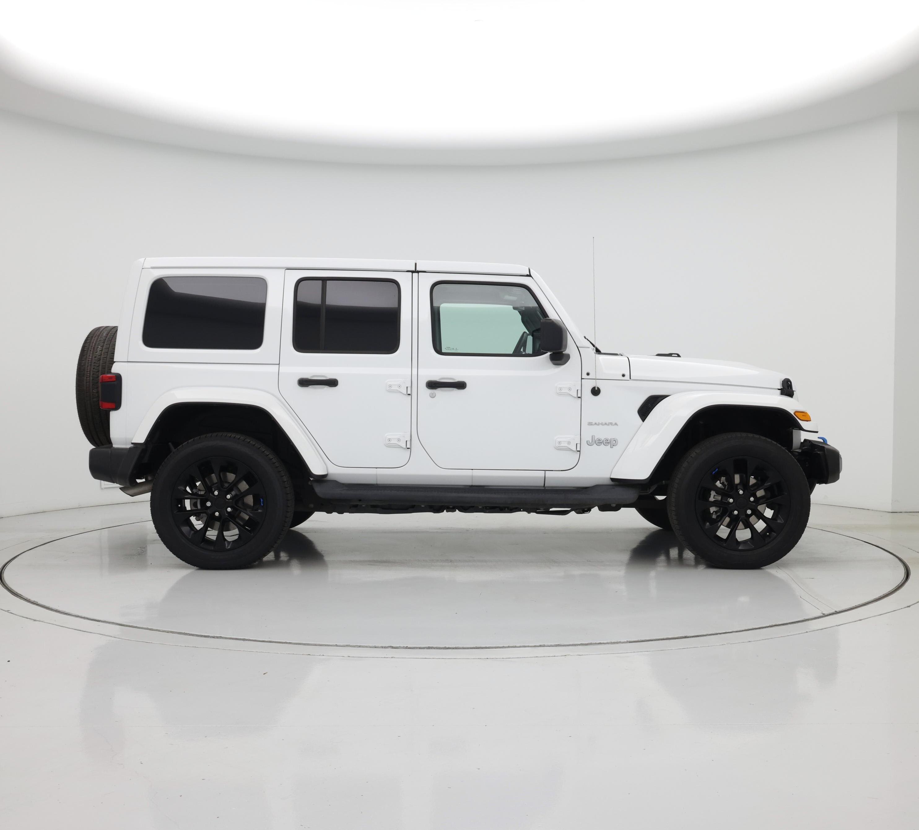 Thumbnail: 2022 Jeep Wrangler - 7