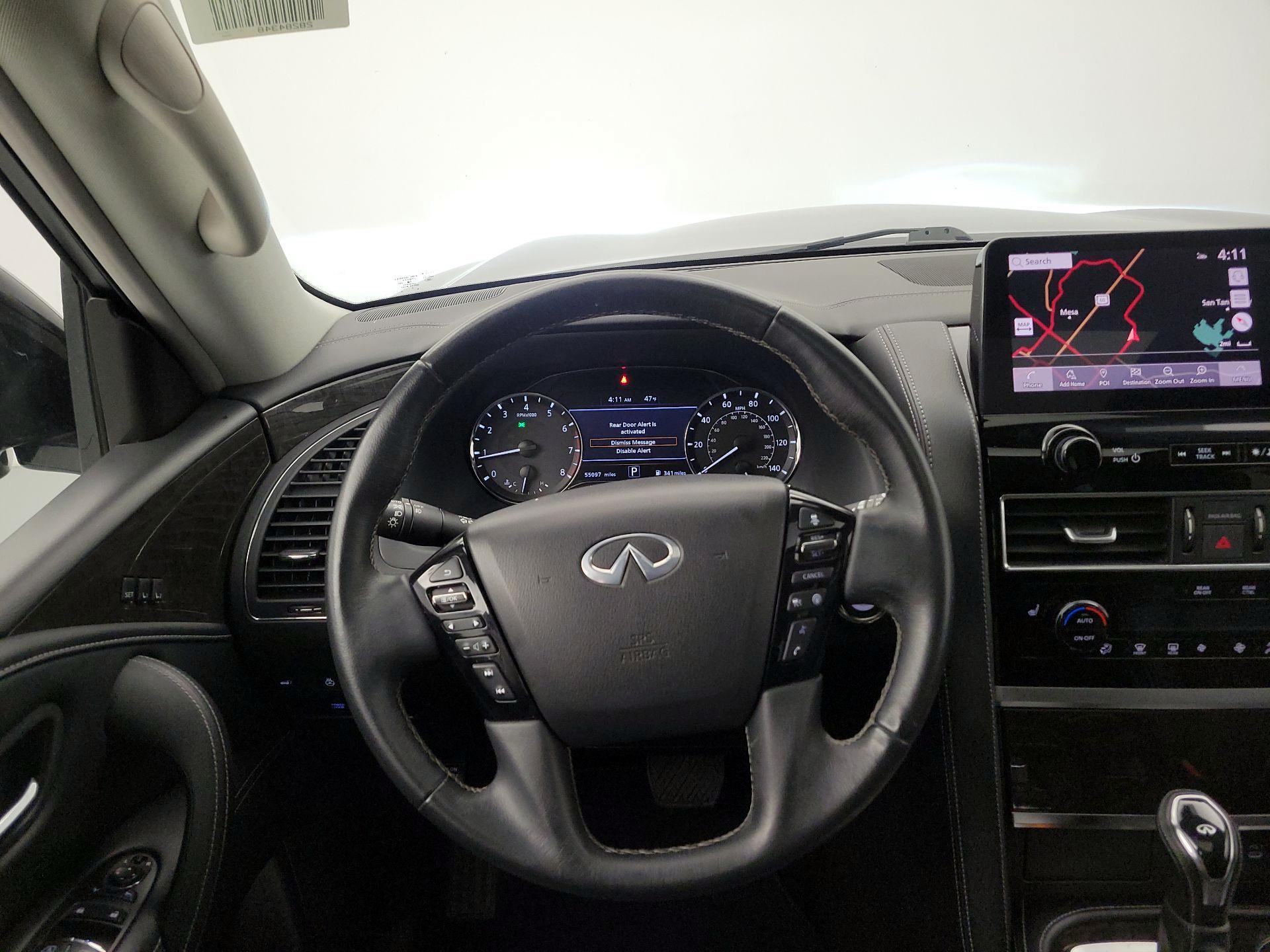 Thumbnail: 2023 INFINITI QX80 - 10