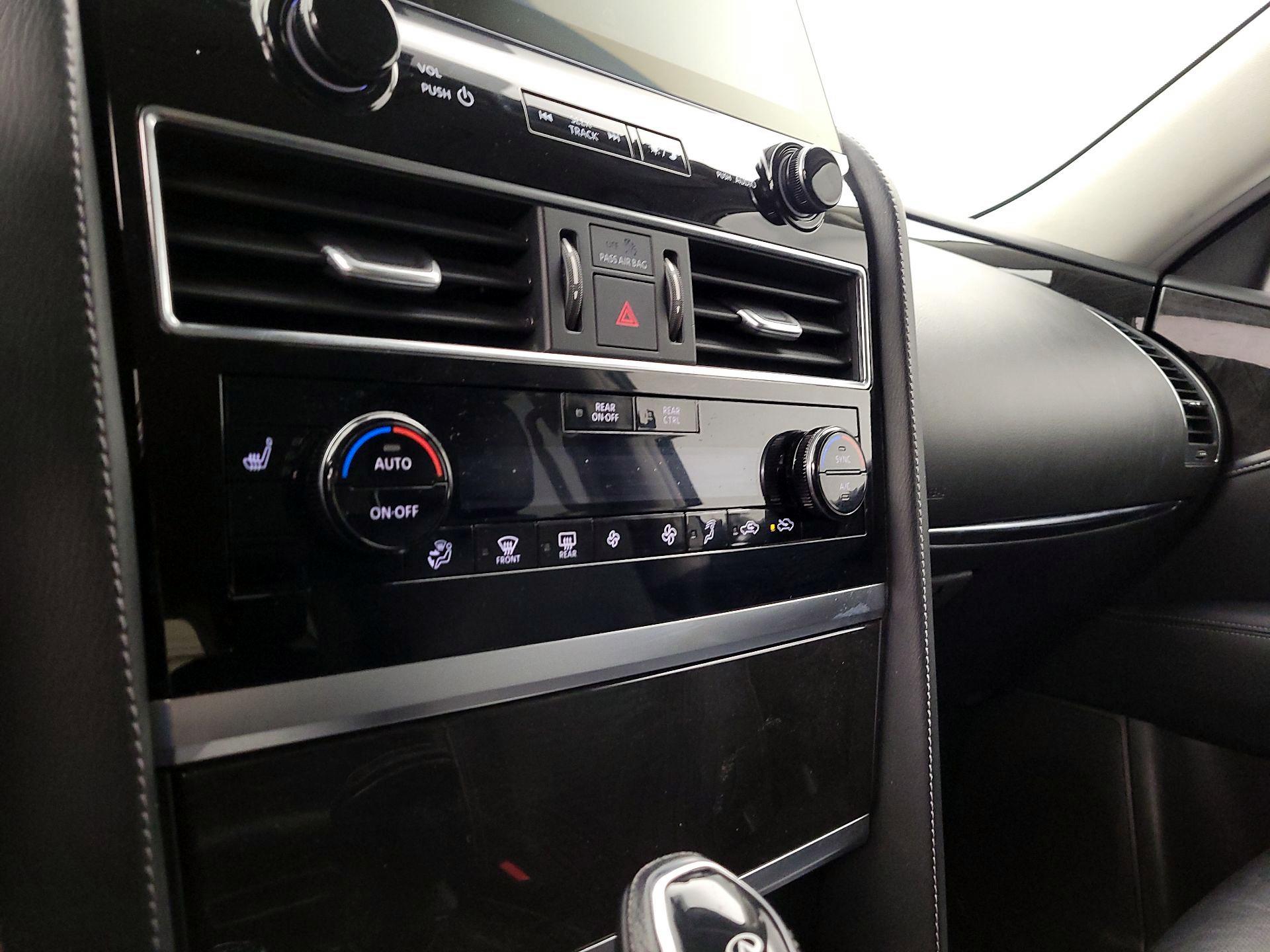 Thumbnail: 2023 INFINITI QX80 - 17