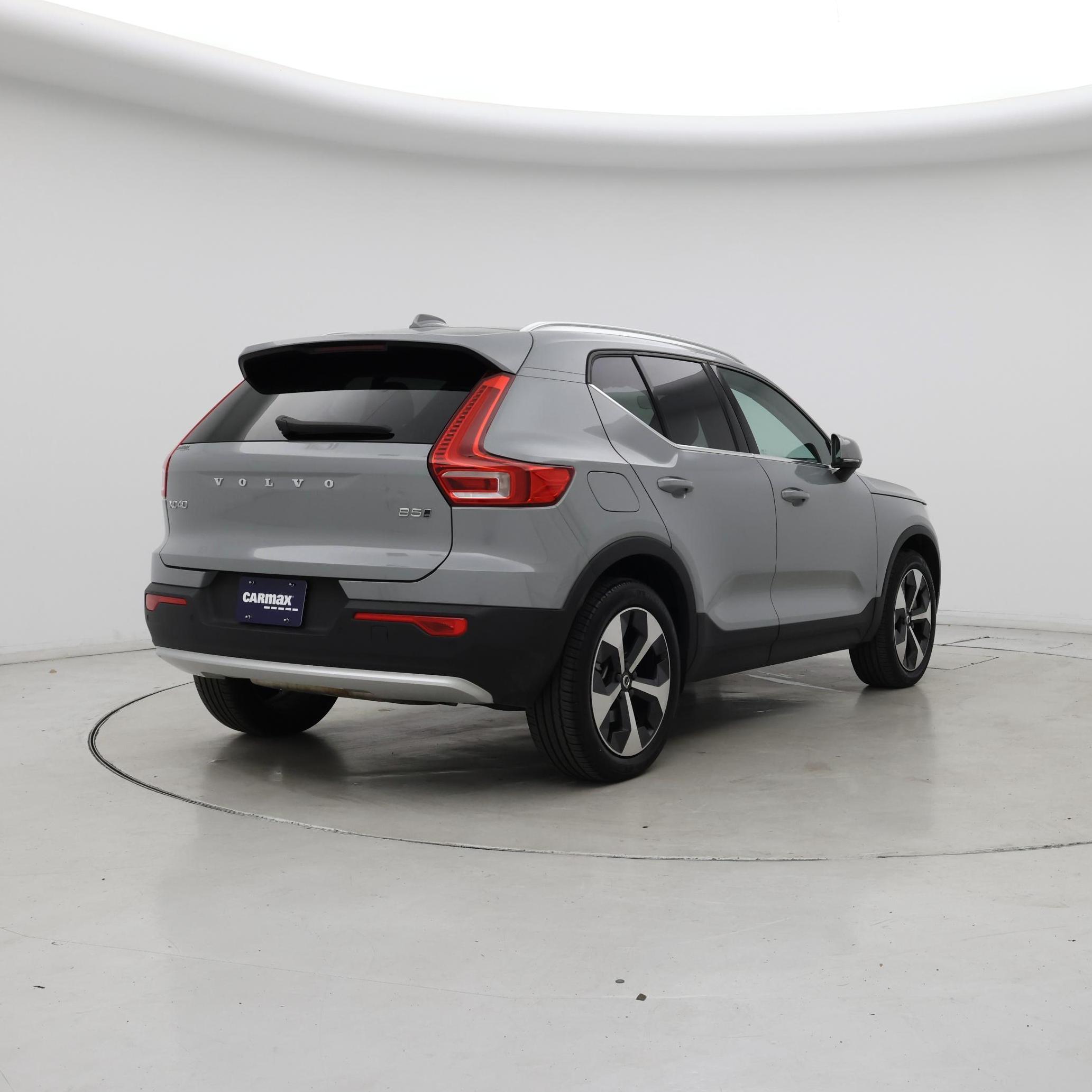 Thumbnail: 2024 Volvo XC40 - 8