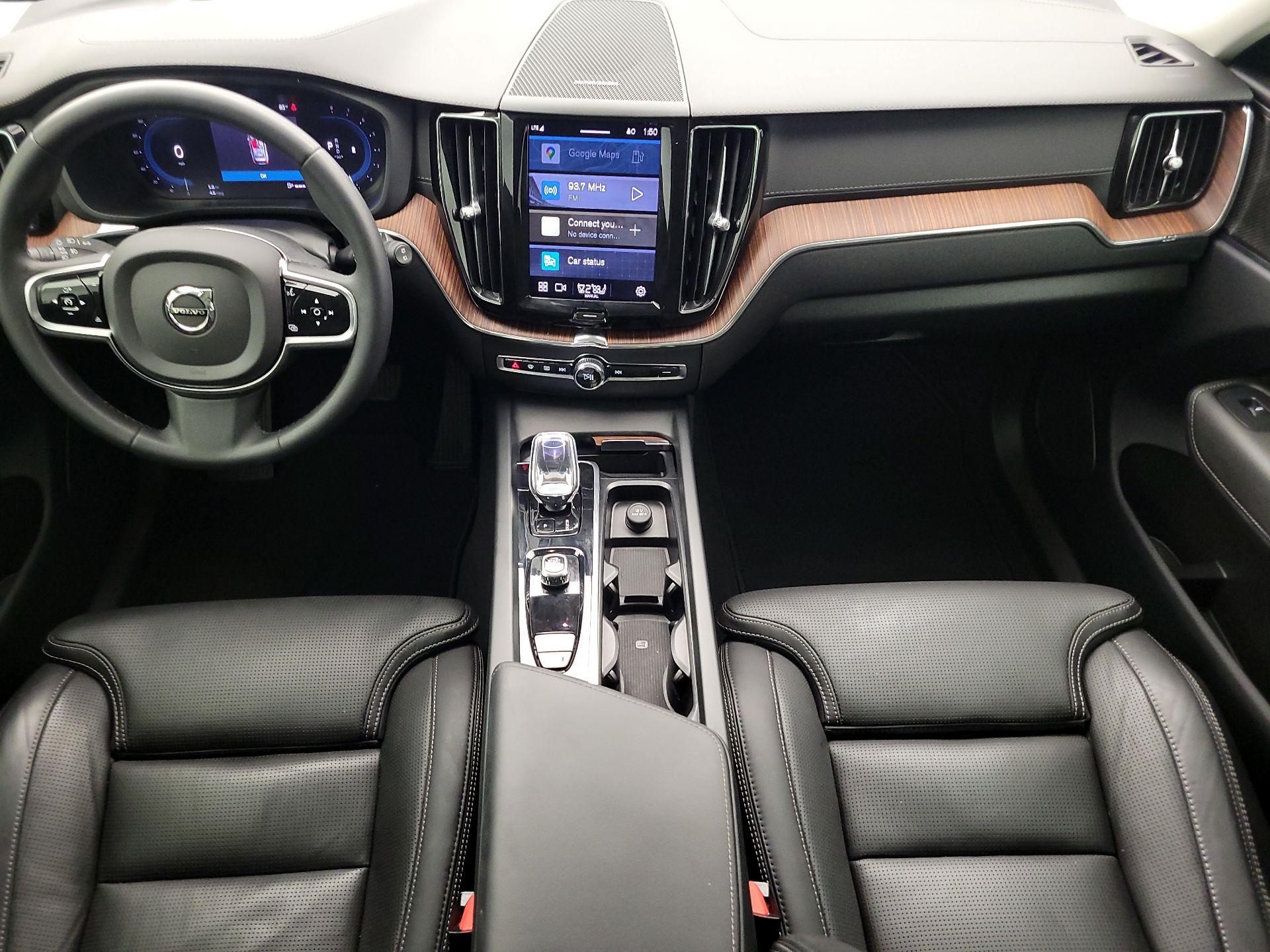 Thumbnail: 2023 Volvo XC60 - 9